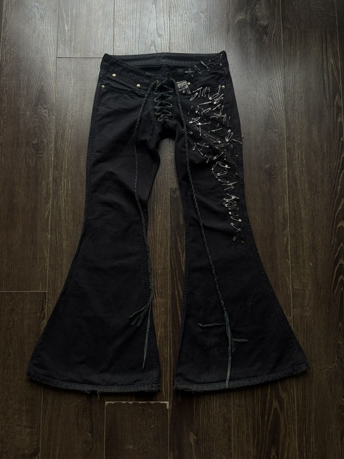 Tornado Mart Tornado Mart Snakeskin Imprinted Flared Lace-Up Jeans