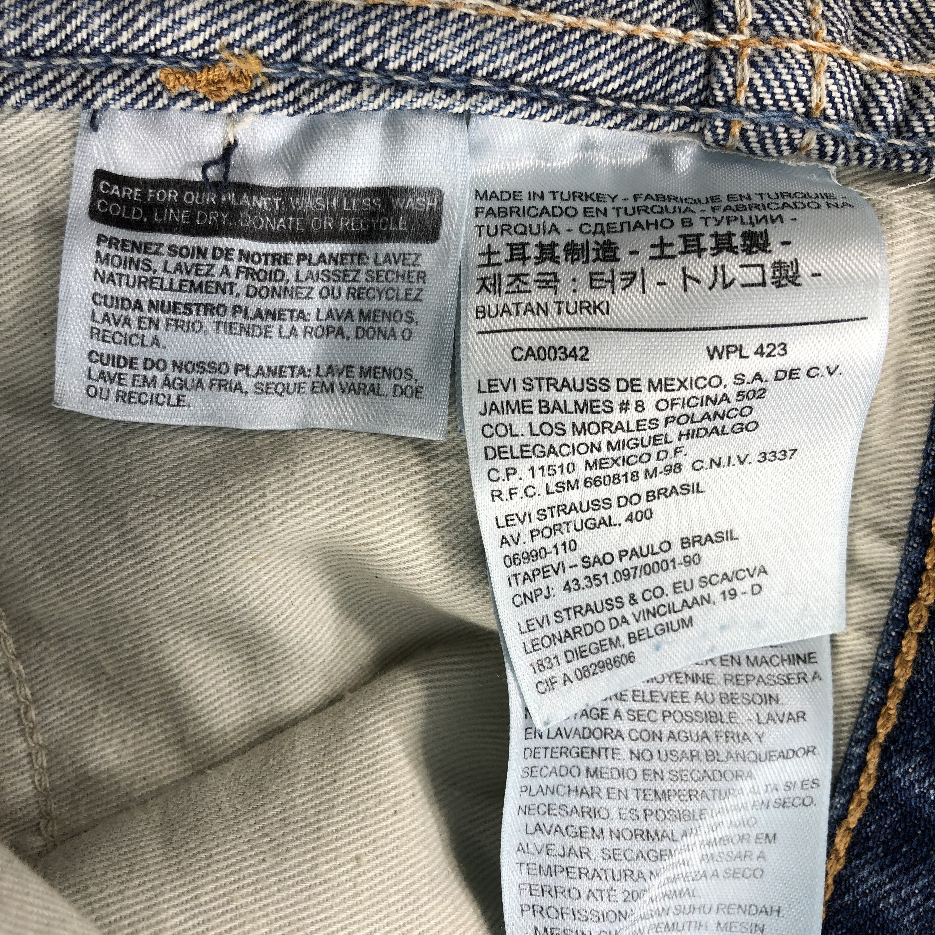 Levi's Vintage Levis 605 Jeans Orange Tab Distressed Denim KJ714 Size US 30 / EU 46 - 8 Thumbnail
