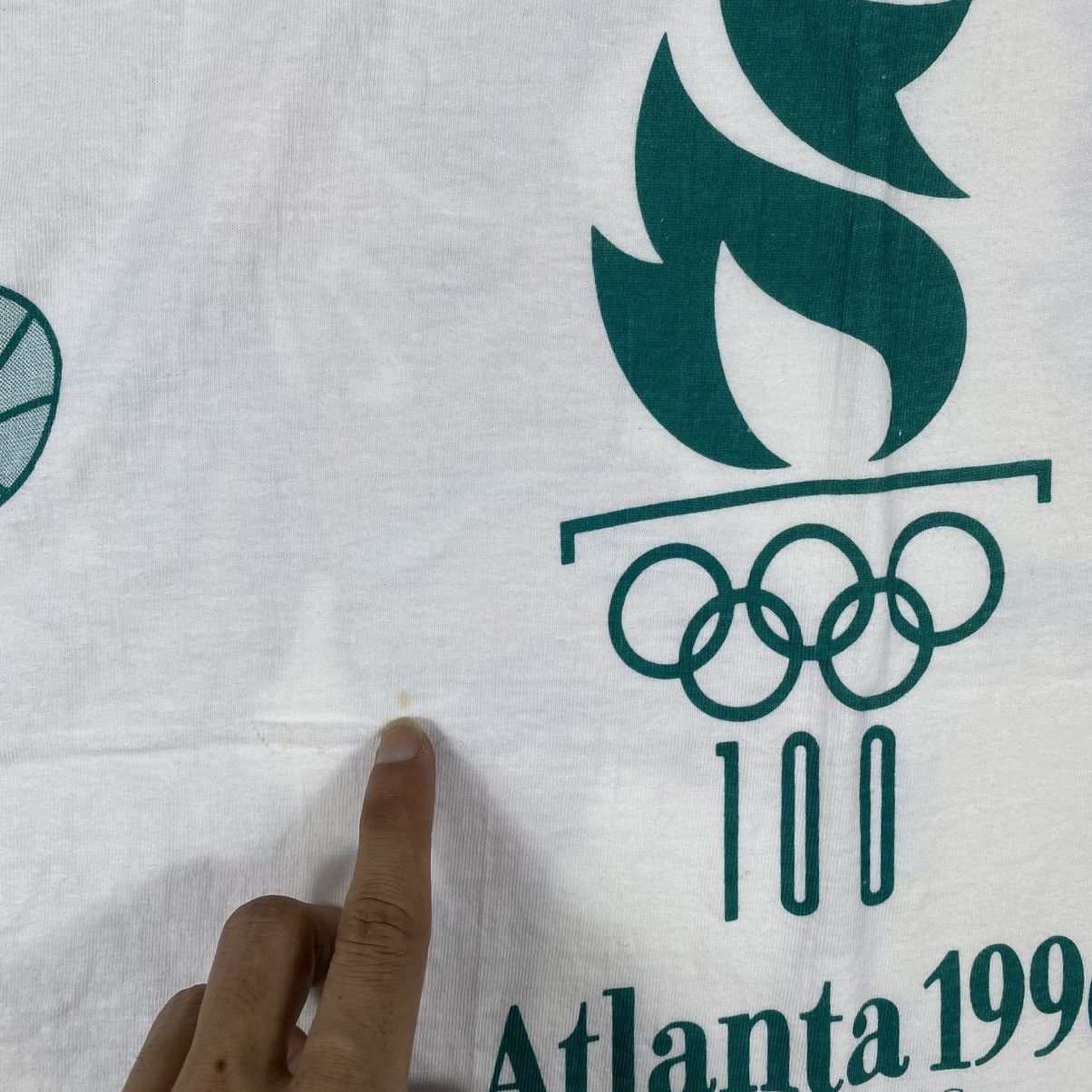 USA Olympics × Vintage Vintage 90's ATLANTA 1996 OLYMPICS Basketball Full Print Tee Size US XL / EU 56 / 4 - 10 Thumbnail