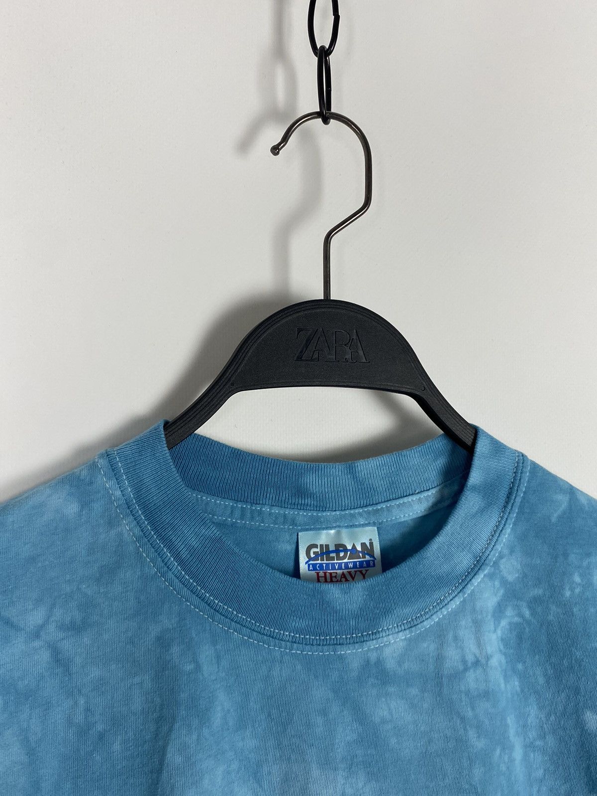 Other 1990’s Vintage Gildan Indigo Blue Tie Dye Blank Tee Size US S / EU 44-46 / 1 - 2 Thumbnail