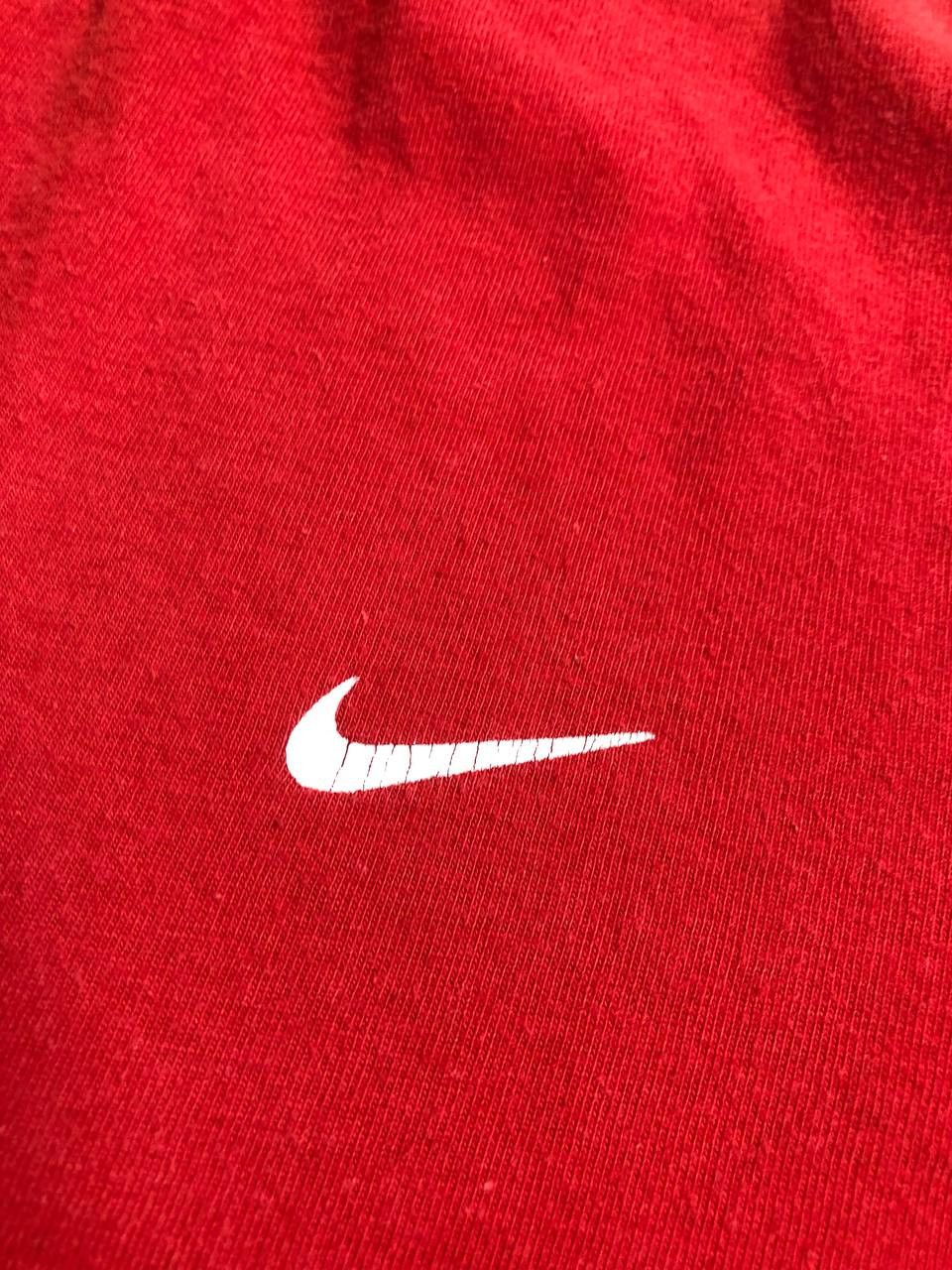 Nike Vintage Rare 90s Nike Swoosh Man tee Size US M / EU 48-50 / 2 - 9 Thumbnail