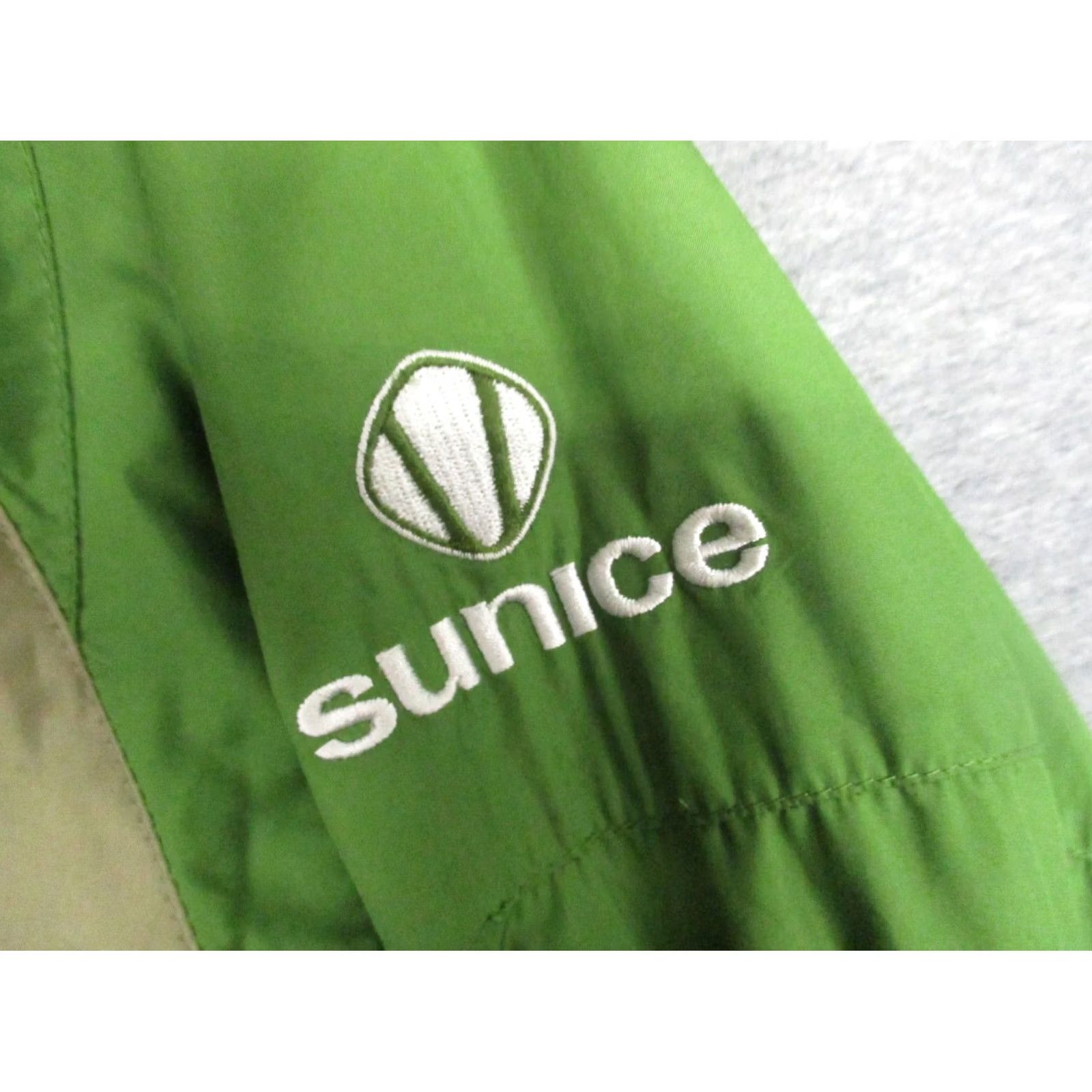 Vintage Sunice Women's Jacket Medium Green Tan Typhoon Half Zip Pullover Windbreaker Size M / US 6-8 / IT 42-44 - 4 Thumbnail