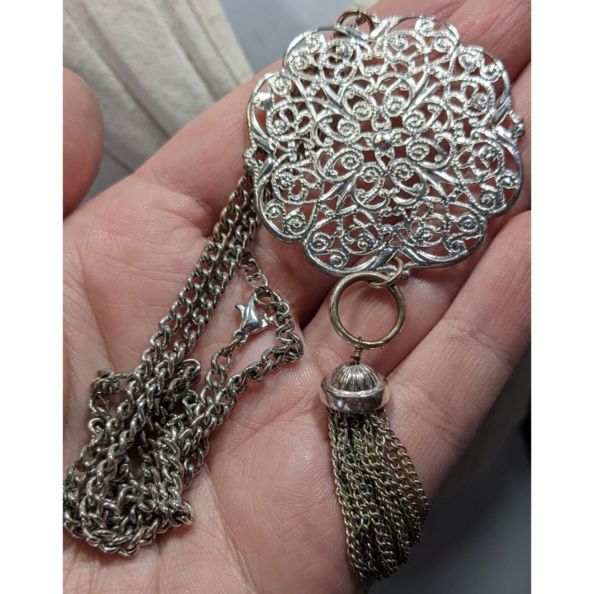 Other Filigree Silver-Tone Pendant Necklace With Chain And Tassel Size ONE SIZE - 4 Thumbnail