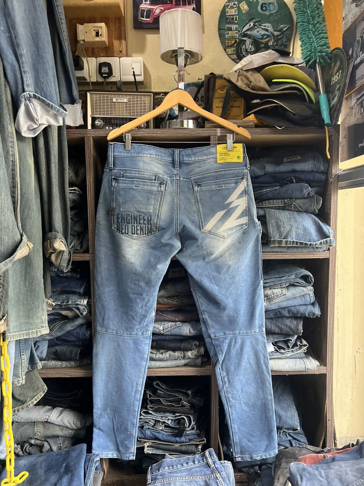 Japanese Brand 🔥Iz Frontier Distressed Denim Size US 34 / EU 50 - 4 Thumbnail