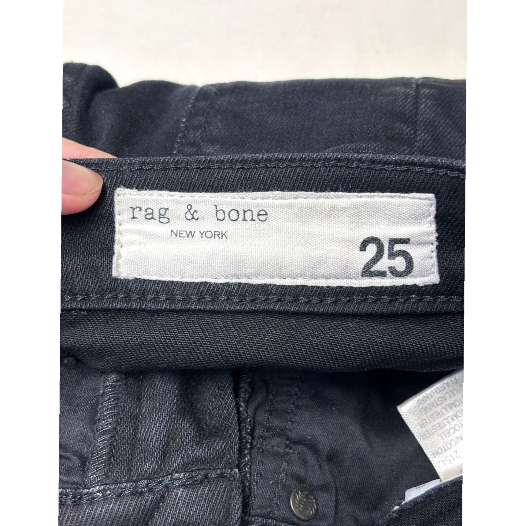 Rag & Bone Rag & bone Jane Super High Rise Skinny Jeans Black Womens 25X29 YKK Zip Slim Rise High Ankle Zip 5-Pocket Denim Jewelry? Size 42" / US 20 - 5 Thumbnail