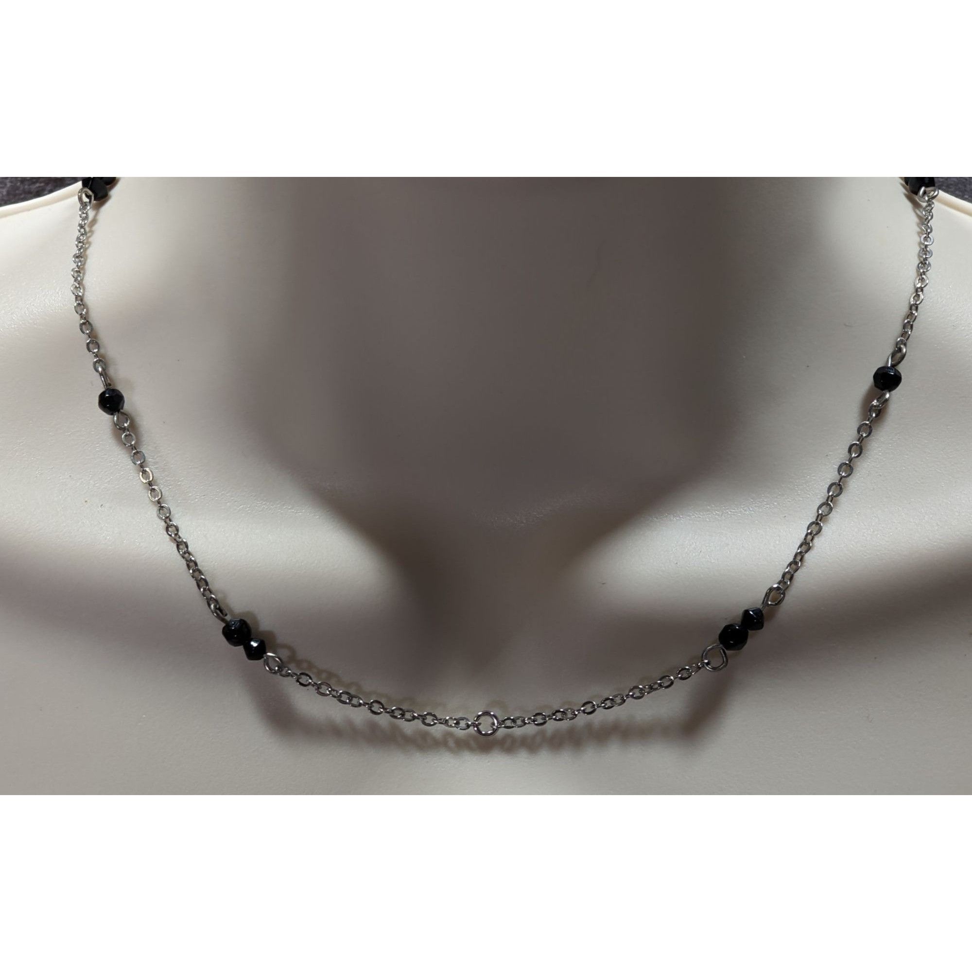 Other Dainty Silver Tone Necklace With Black Beads Pendant Compati Size ONE SIZE - 1 Thumbnail