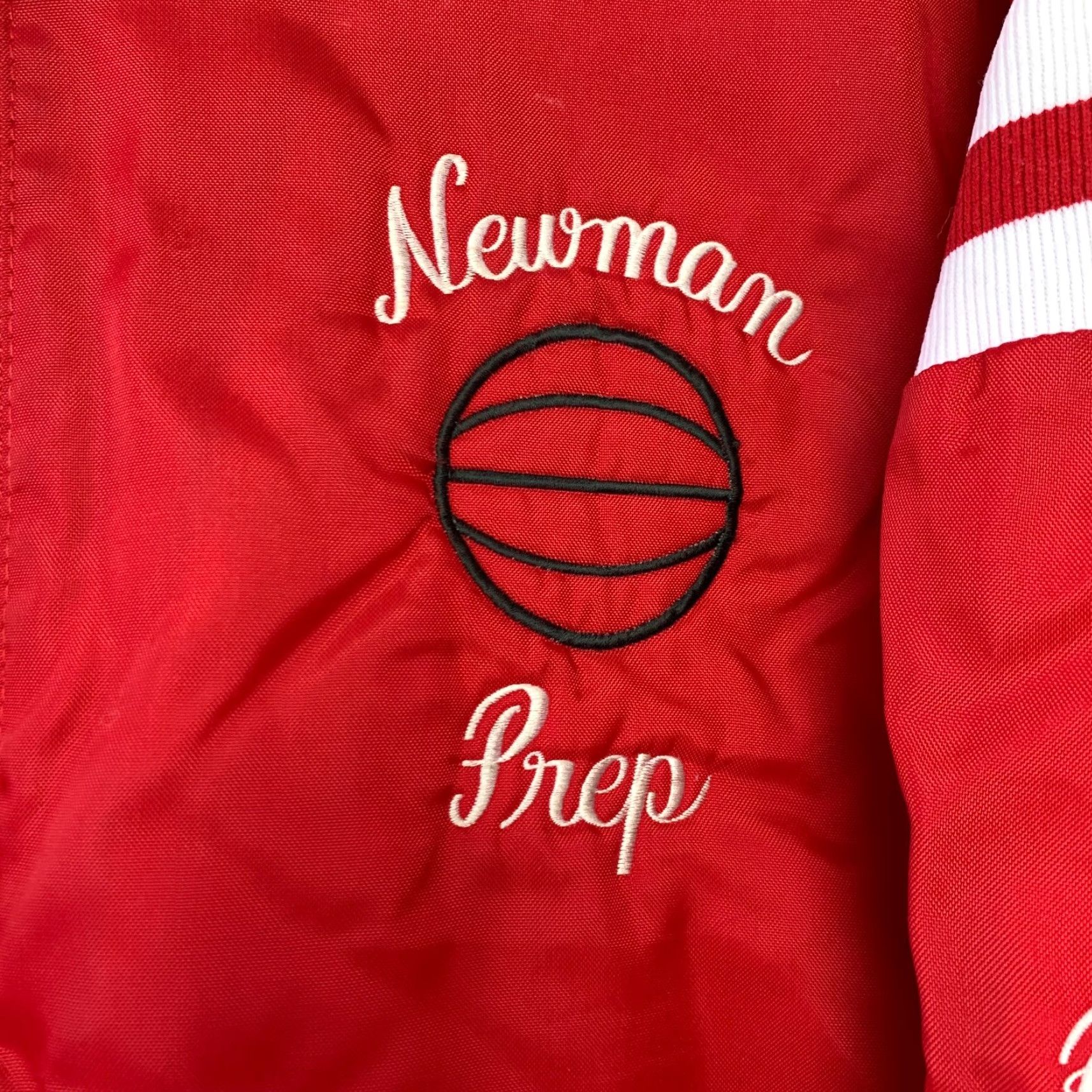 Vintage VINTAGE Rennoc Jacket Windbreaker Red White Pullover XL Newman Prep Basketball Size XL / US 12-14 / IT 48-50 - 4 Thumbnail