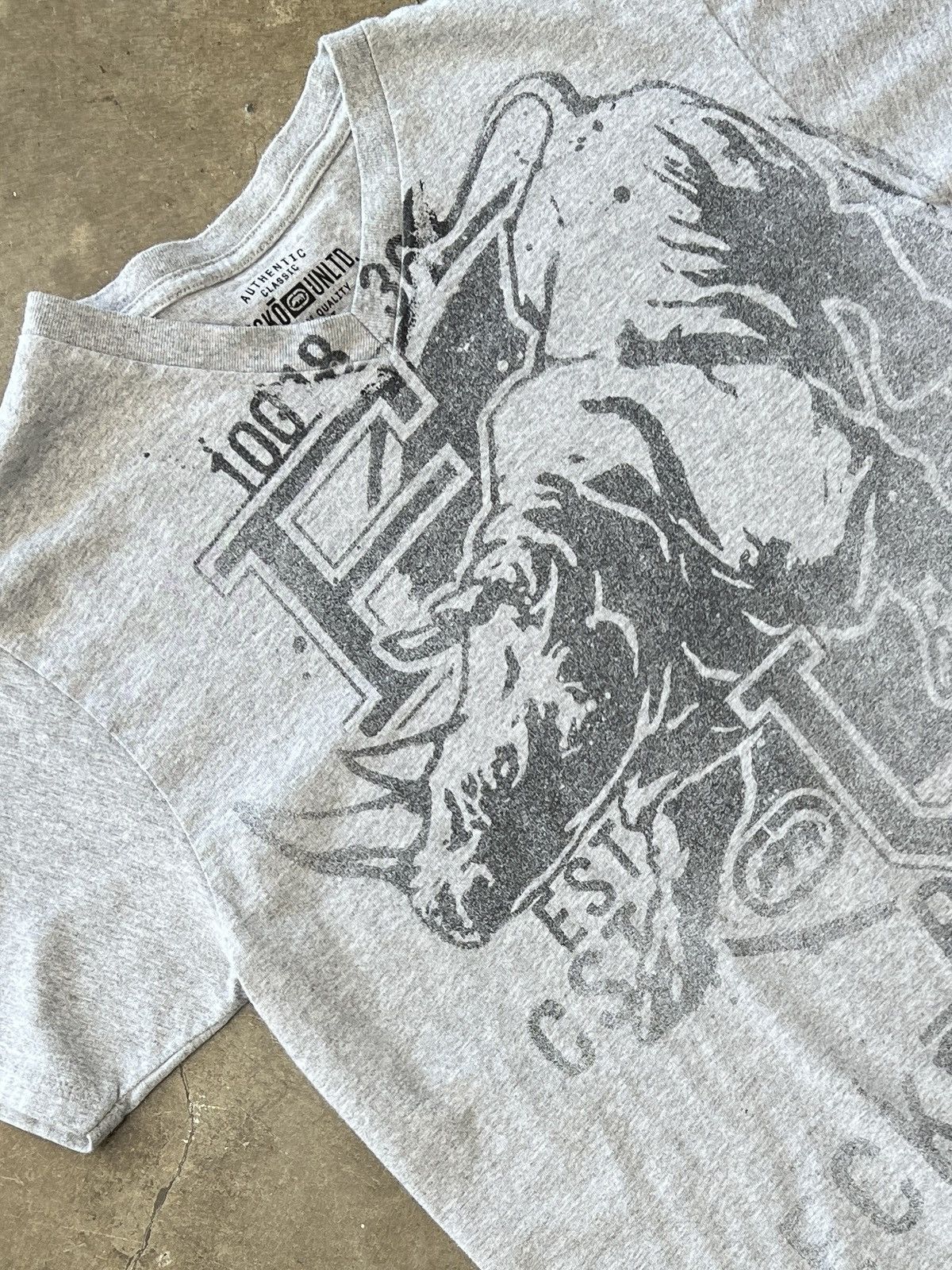Ecko Unltd. × Vintage Ecko Y2k Early 2000s Tee Vneck Small Size US S / EU 44-46 / 1 - 1 Thumbnail
