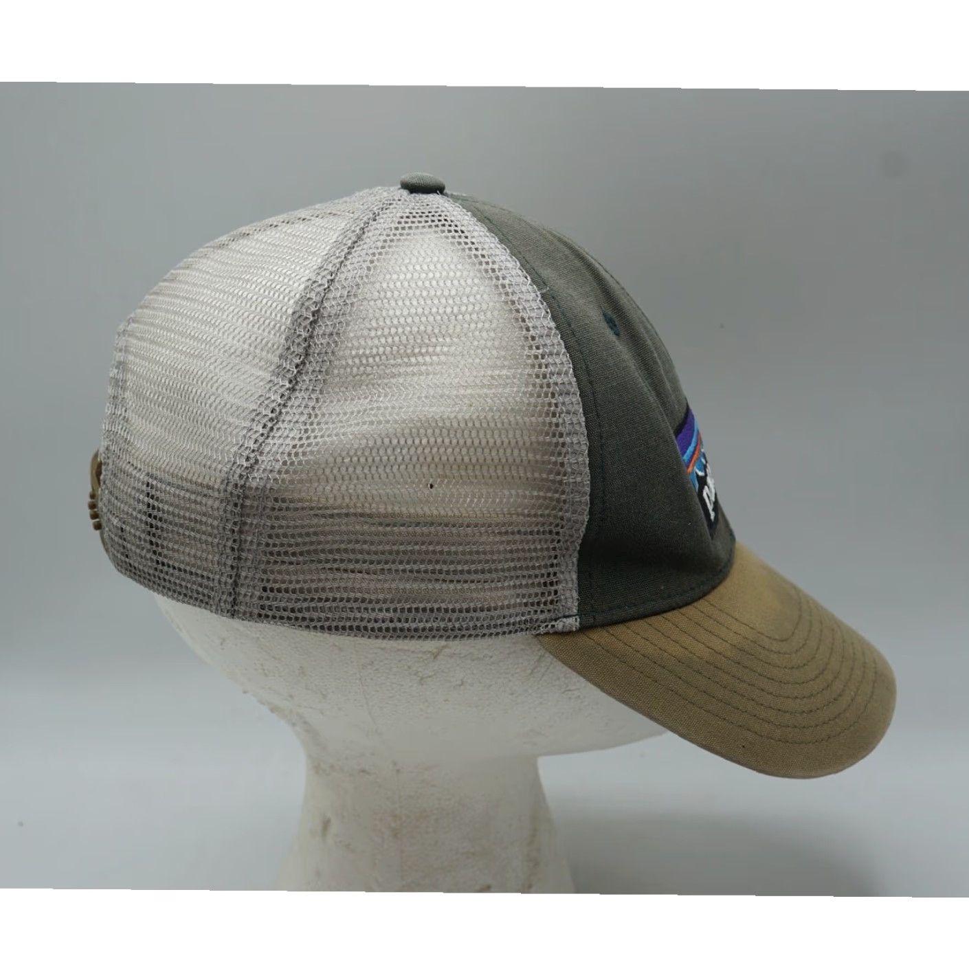 Patagonia Patagonia P-6 Logo LoPro Trucker Hat Olive Brim Mens Size ONE SIZE - 4 Thumbnail
