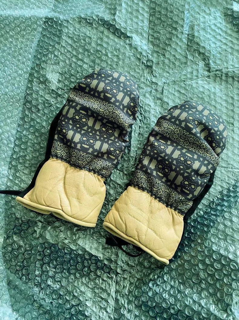 Vivienne Westwood Vivienne Westwood Gloves for Winter Style Size ONE SIZE - 3 Thumbnail