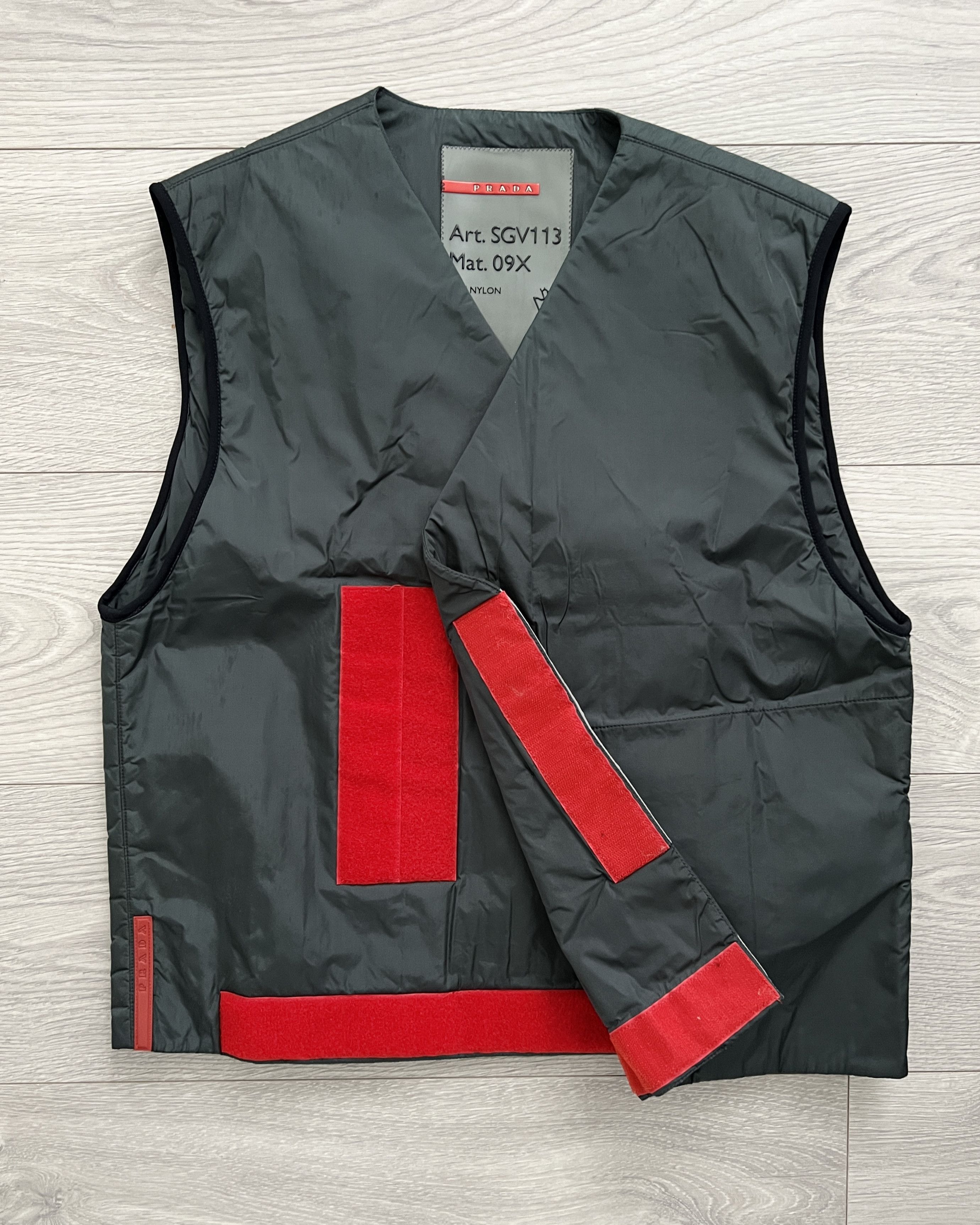 Image of Prada Sport Ss1999 Technical Nylon Padded Utility Vest in Grey, Men's (Size Small)