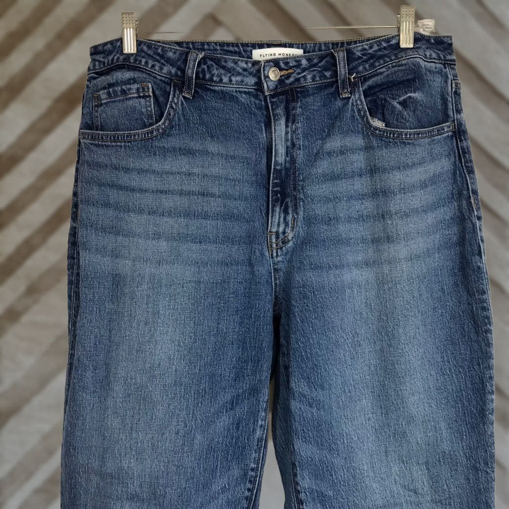 Vintage Flying Monkey High Rise Straight Jeans Medium Wash Women Size 13 Denim Cotton Blend Spandex 5-Pocket Button Zip N/A Size 34" / US 12 / IT 48 - 1 Thumbnail