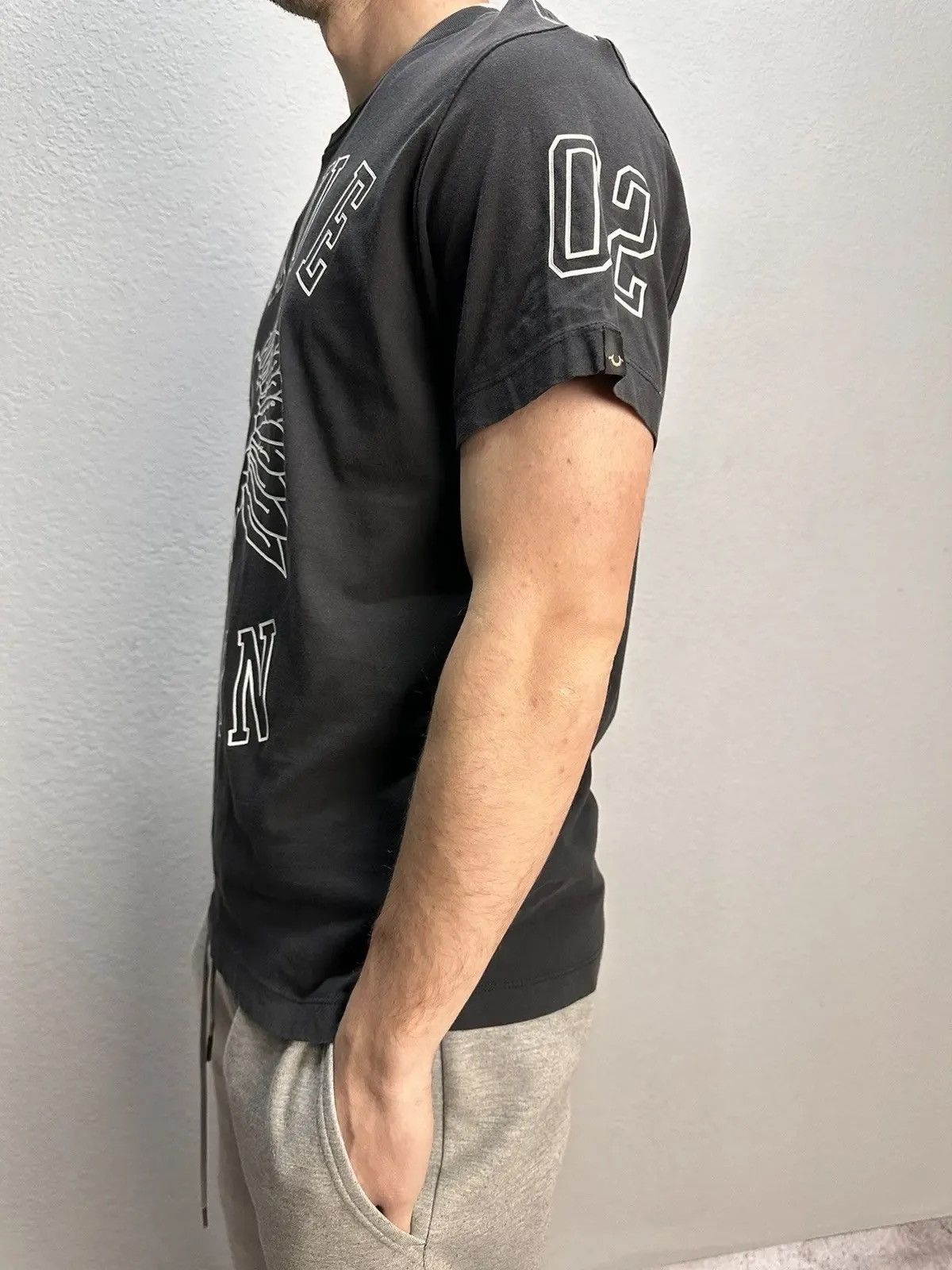 Japanese Brand Vintage True Religion T Shirt Y2k Streetwear Japanese style Size US M / EU 48-50 / 2 - 2 Thumbnail