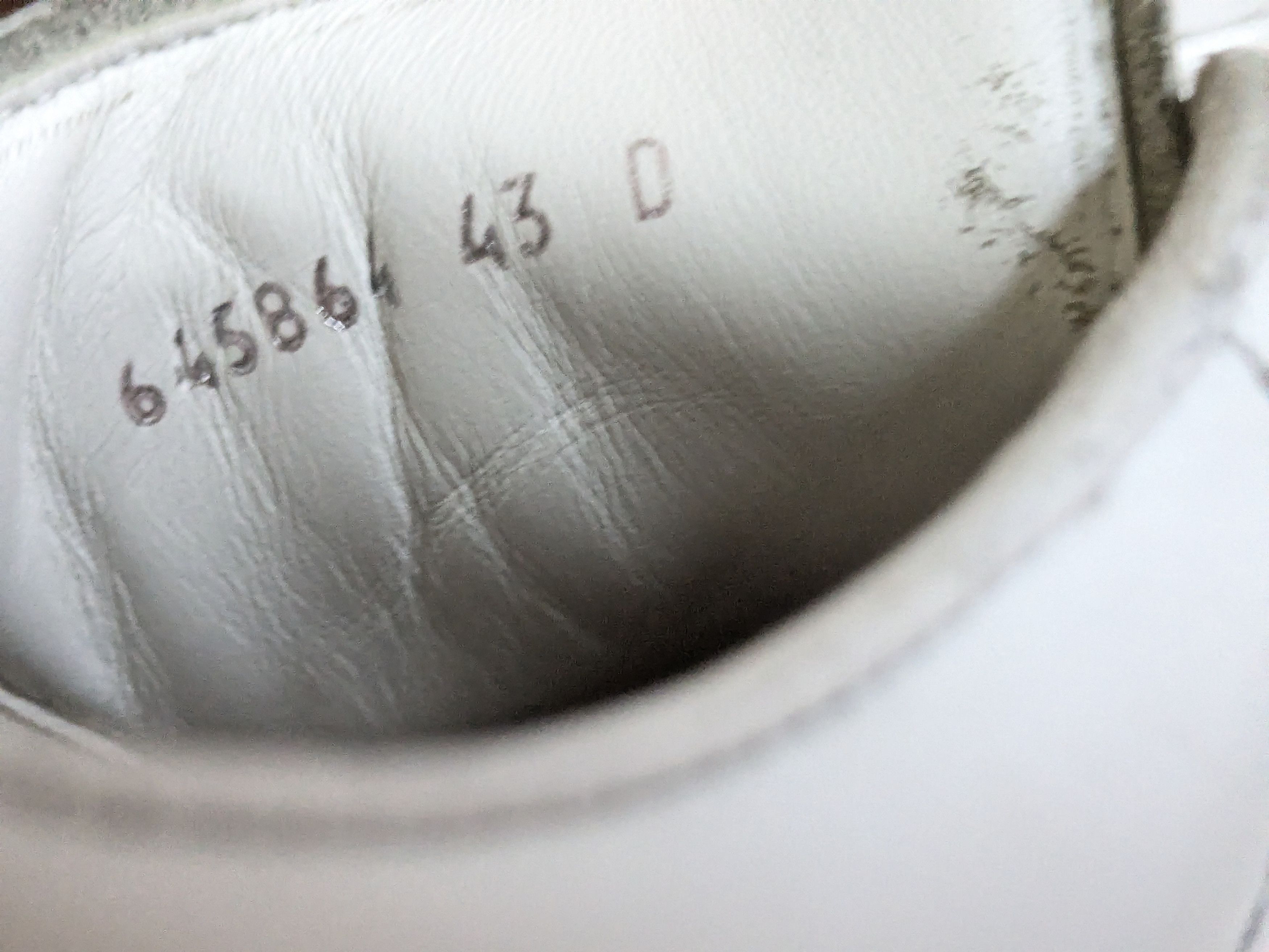 Alexander McQueen Alexander McQueen Larry Oversized Sneakers White 10 43 Size US 10 / EU 43 - 3 Thumbnail