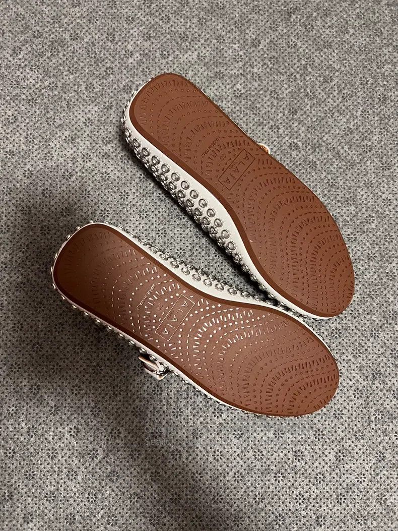 Alaia Alaia White Crystal Decorated Ballet Flats Size US 7.5 / IT 37.5 - 2 Thumbnail