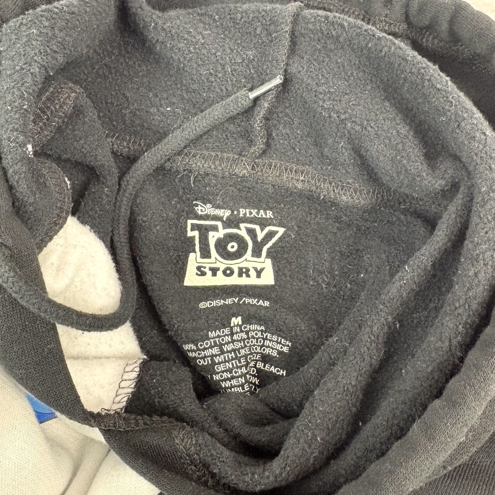 Disney Disney Hoodie Mens Medium Black Alien Pullover Fleece Toy Story Pizza Planet Graphic Print Kangaroo Pocket Crew Neck Drawstring Hooded Relaxed Size US M / EU 48-50 / 2 - 6 Thumbnail