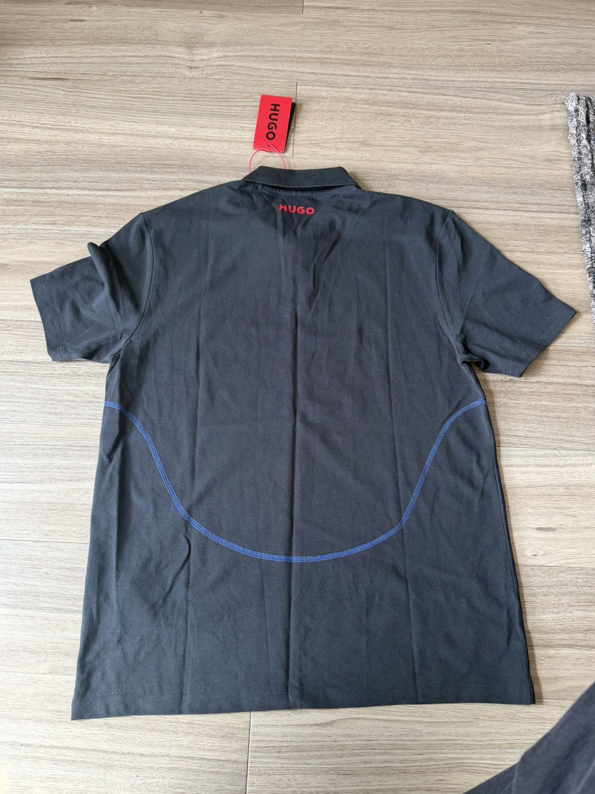 Hugo HUGO x Visa Cash App RB Formula One Team Size US M / EU 48-50 / 2 - 2 Thumbnail