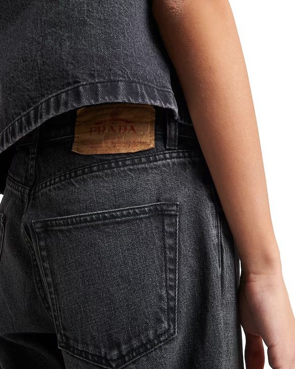 Prada Prada Five-pocket Denim Jeans Enamel Triangle Logo Size 31 Size US 31 - 17 Thumbnail