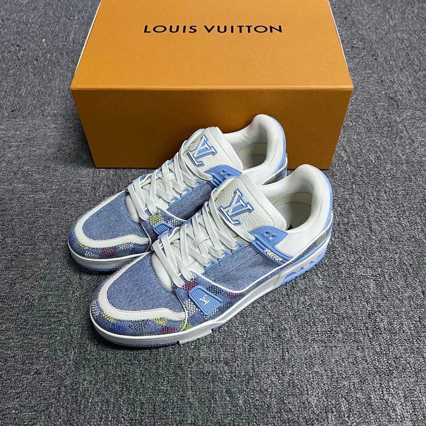 Louis Vuitton louis vuitton blue denim low-top sneakers. Size US 9 / EU 42 - 1 Thumbnail