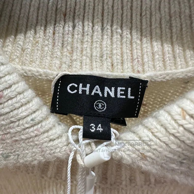 Chanel Chanel 25N rhinestone bow cashmere vest Size XXS / US 00 / IT 34 - 3 Thumbnail