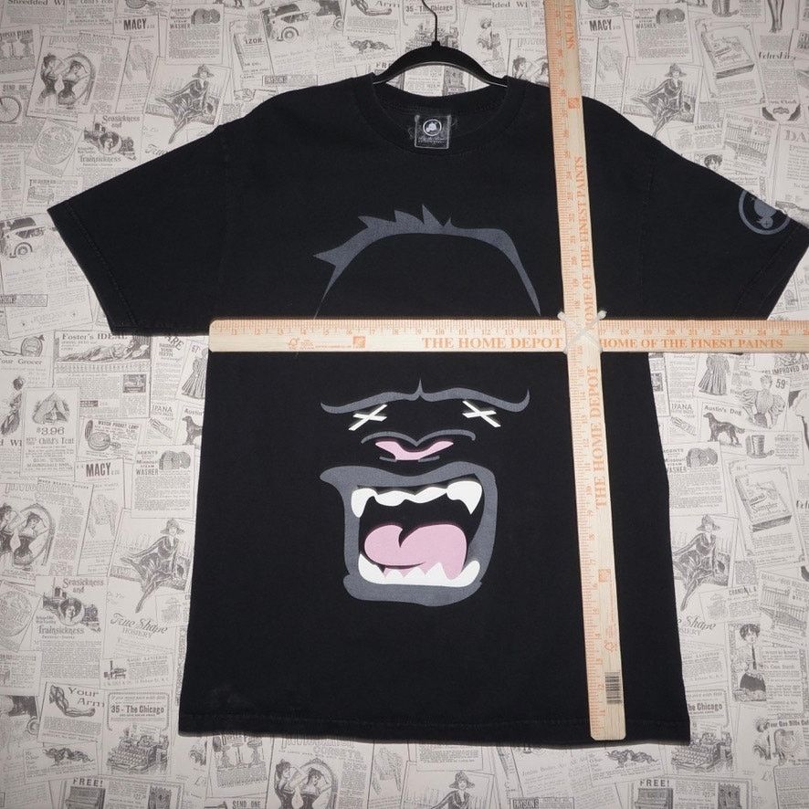 Vintage Large-Vintage Y2K big face gorillaz flip the bird 00s tshirt Size US L / EU 52-54 / 3 - 4 Thumbnail