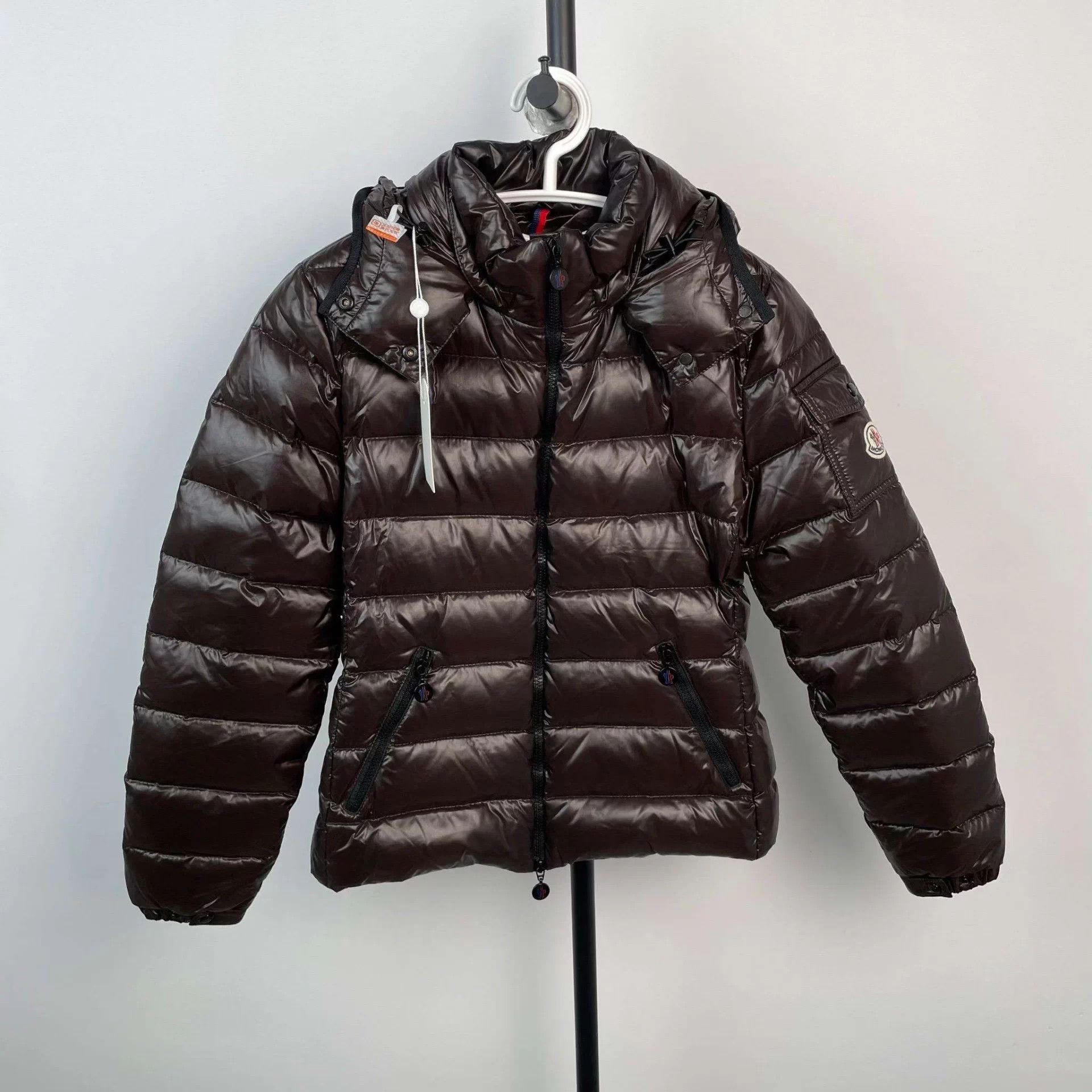 Moncler Moncler Down Jacket Café Size 1 Size US S / EU 44-46 / 1 - 1 Thumbnail