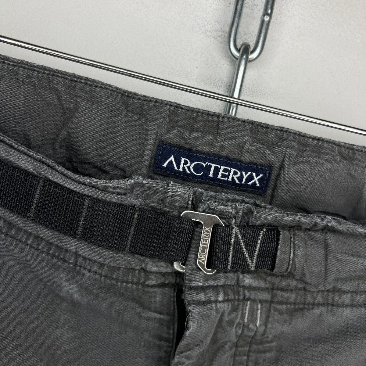 Arc'teryx Vintage Arcteryx Double Knee Cargo Work Pants Travis Style Size US 34 / EU 50 - 3 Thumbnail