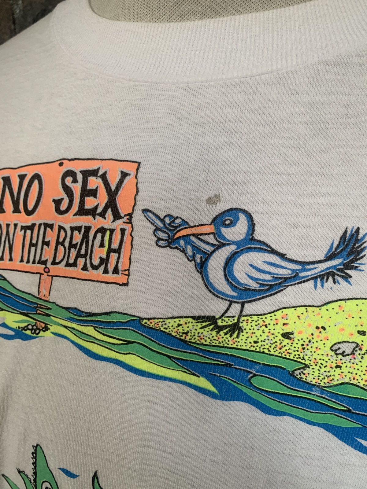 Vintage Vintage 90s Funny Graphics “No Sex On The Beach” T shirt Size US XL / EU 56 / 4 - 2 Thumbnail