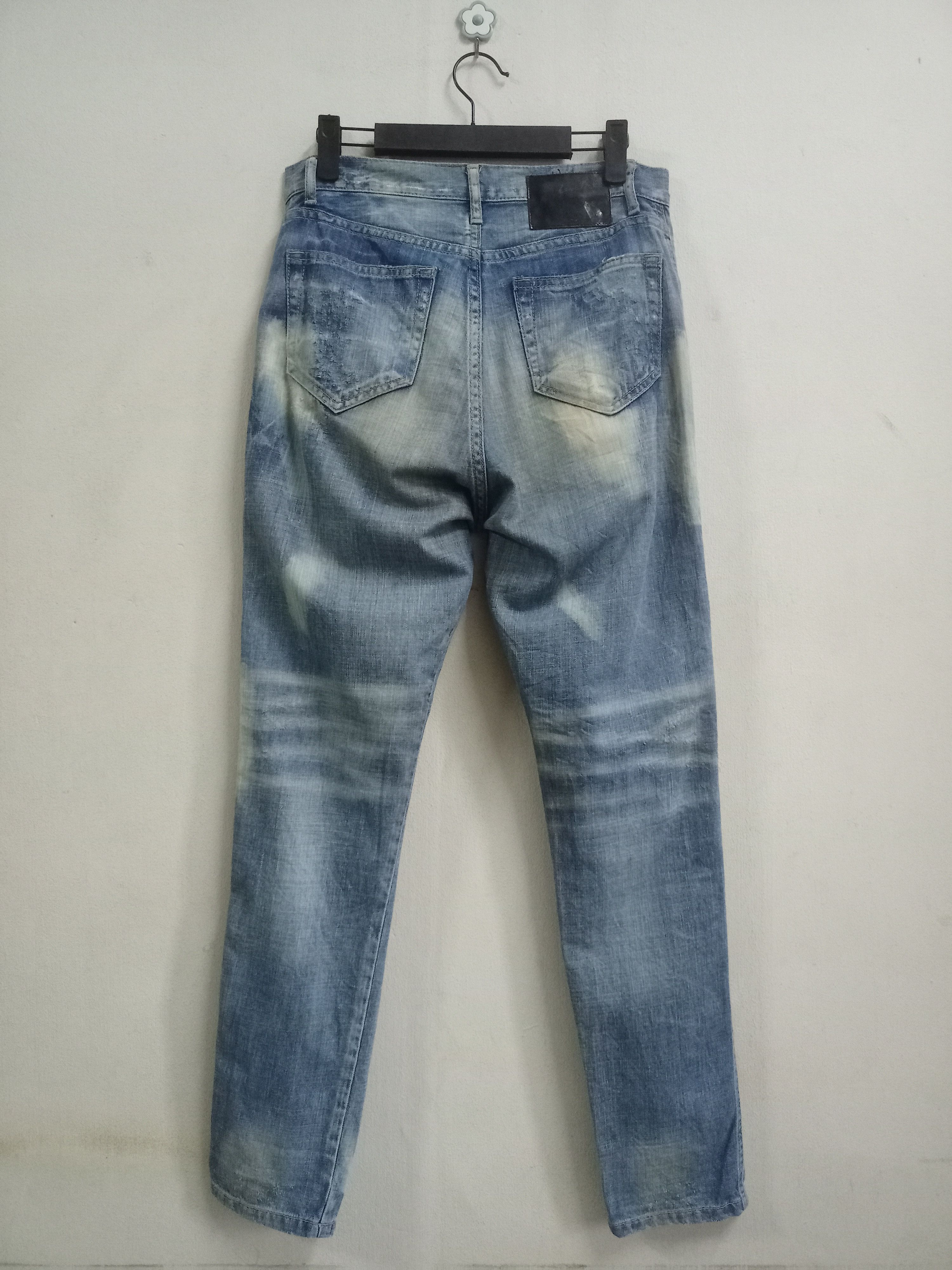 Japanese Brand Vintage Japanese Brand Acid Wash Distressed Style Jeans Size US 29 - 2 Thumbnail