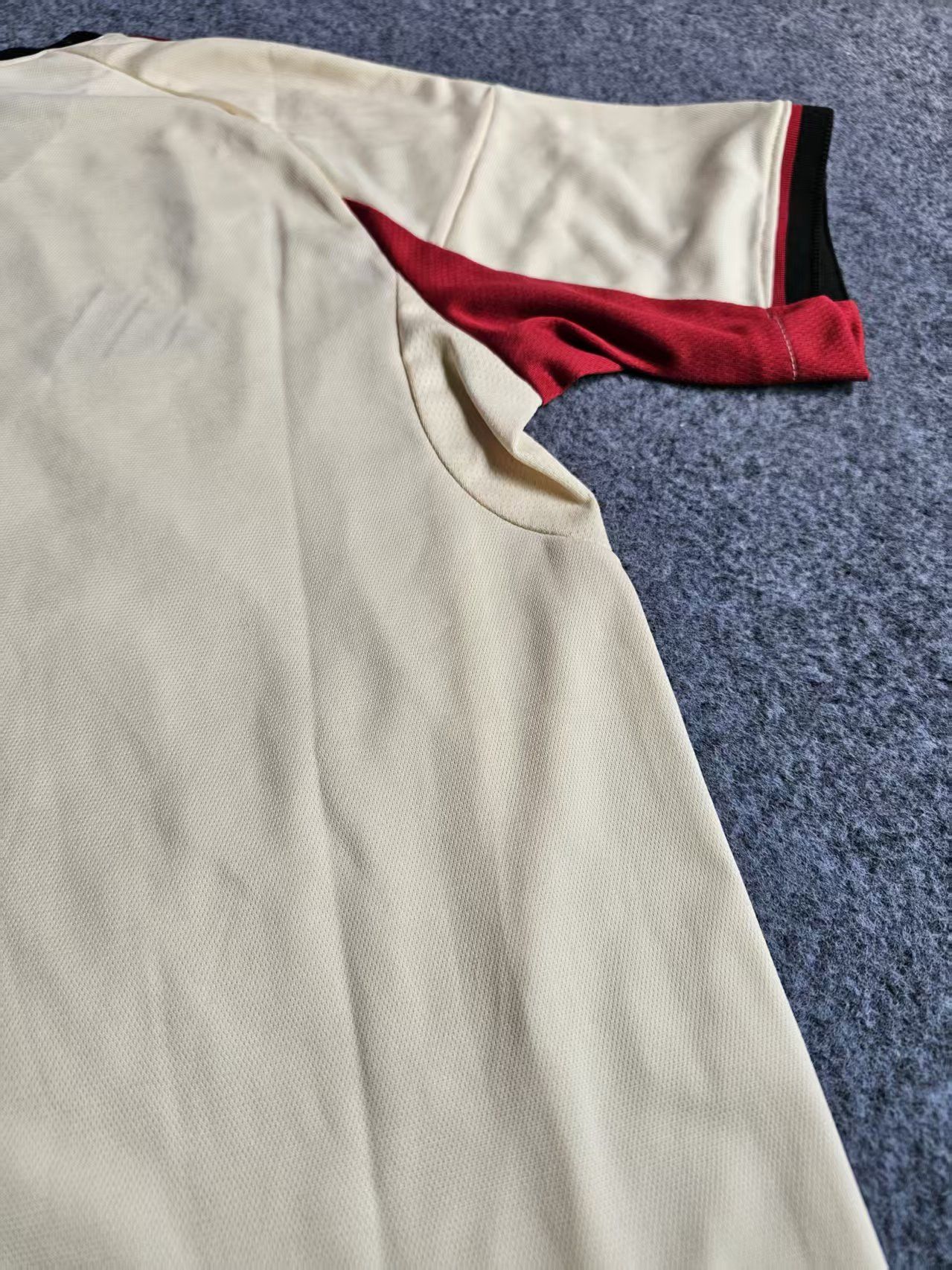 Other 2025 26 Liverpool Jersey Third Away S Size US S / EU 44-46 / 1 - 4 Thumbnail
