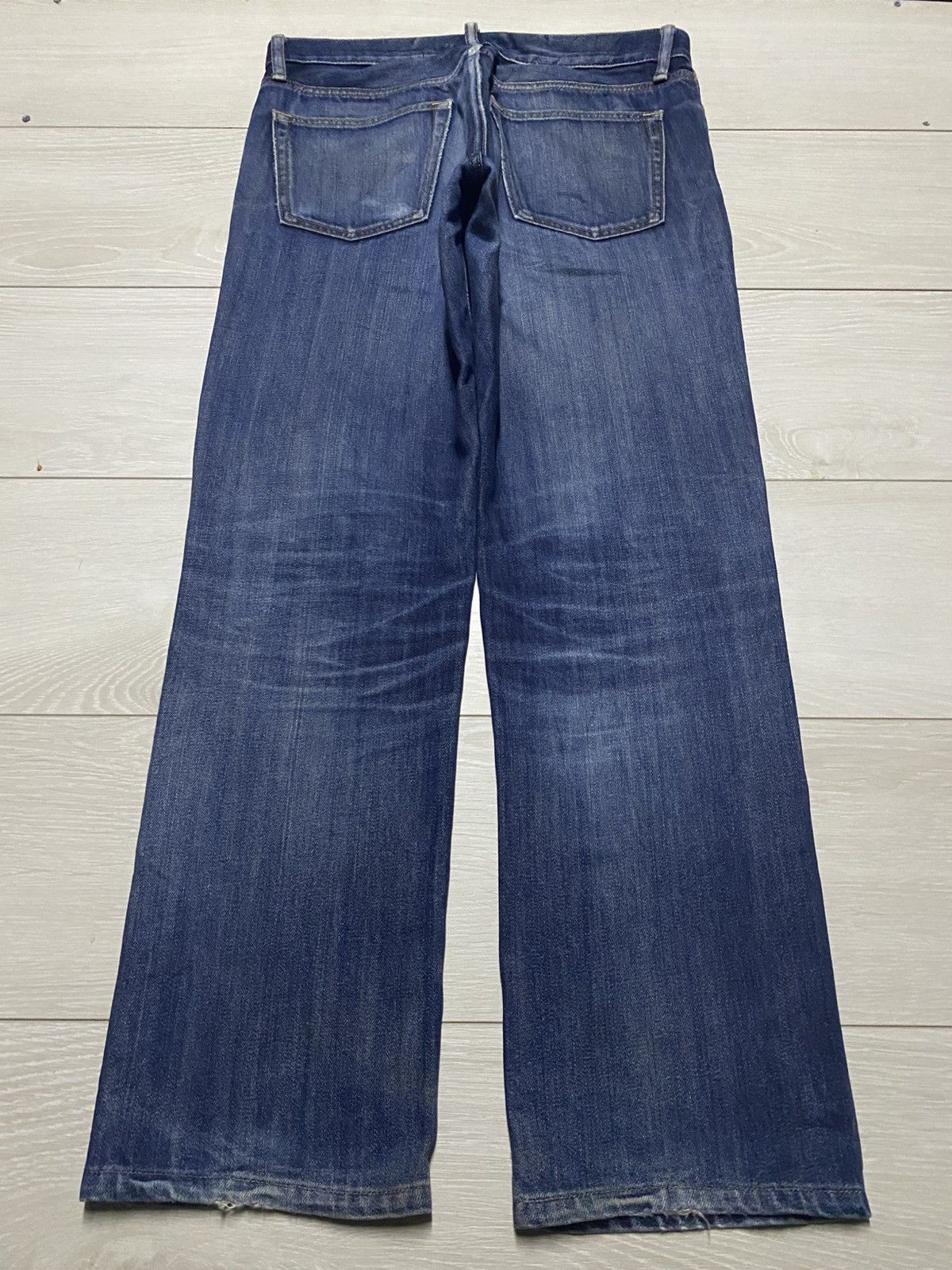 Uniqlo Vintage Japanese Uniqlo Blue wash Distressed Slim Fit Jeans Size US 32 / EU 48 - 2 Thumbnail