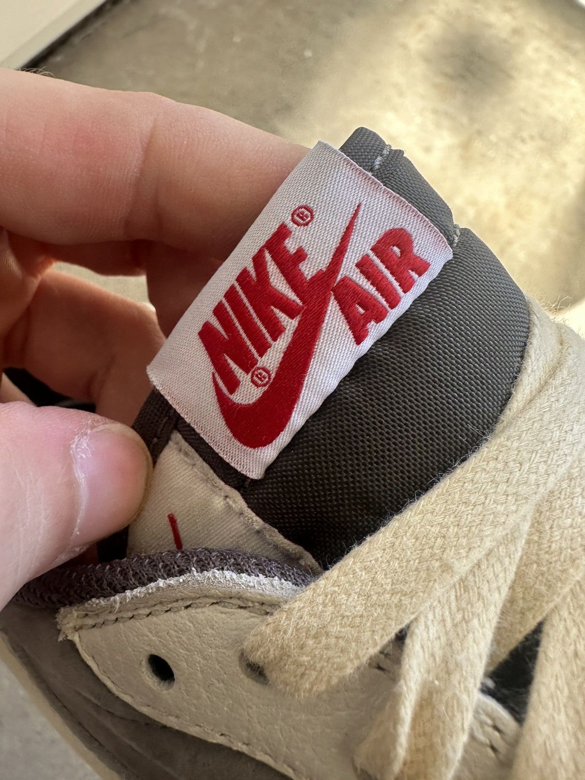 Jordan Brand × Travis Scott Jordan 1 Retro Low OG SP Travis Scott Reverse Mocha size 9 Size US 9 / EU 42 - 7 Thumbnail