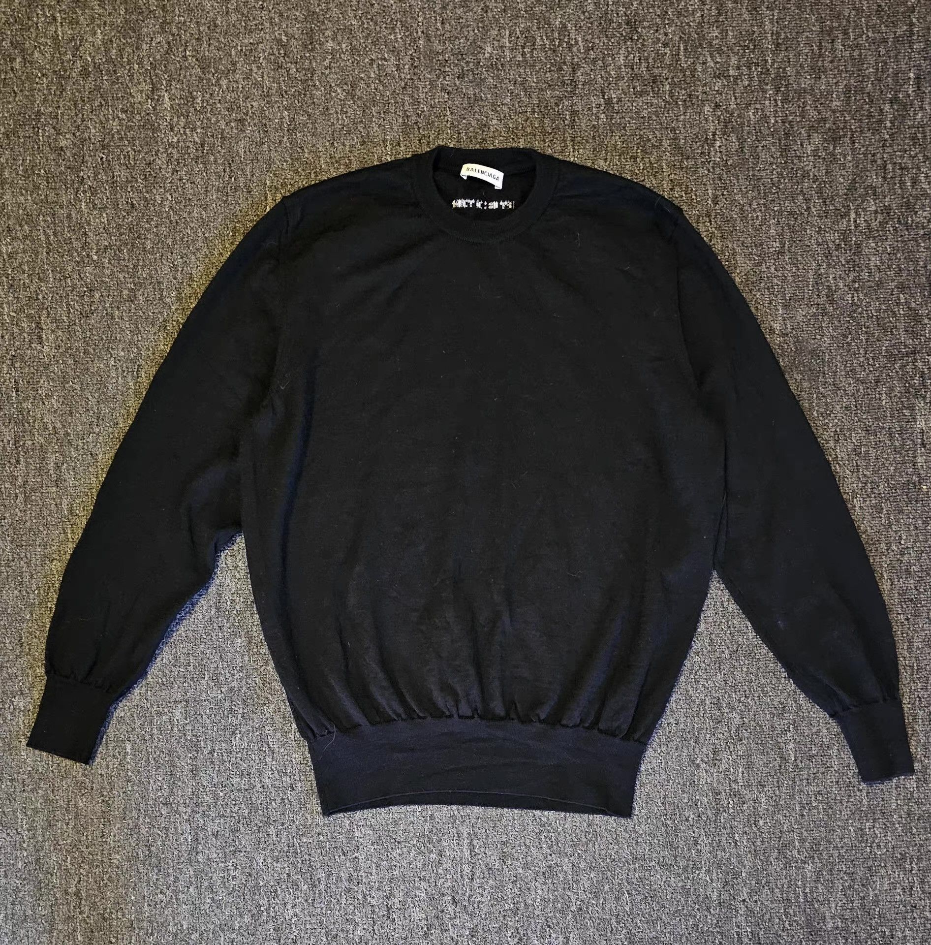 Balenciaga Black Long-Sleeve Crewneck Sweatshirt Size US M / EU 48-50 / 2 - 1 Thumbnail