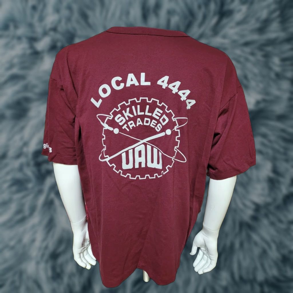 Vintage VINTAGE UAW Local 4444 Union Pride T Shirt 2XL Men Red Henley Short Sleeve Unionline Graphic Tee Size US XXL / EU 58 / 5 - 1 Thumbnail