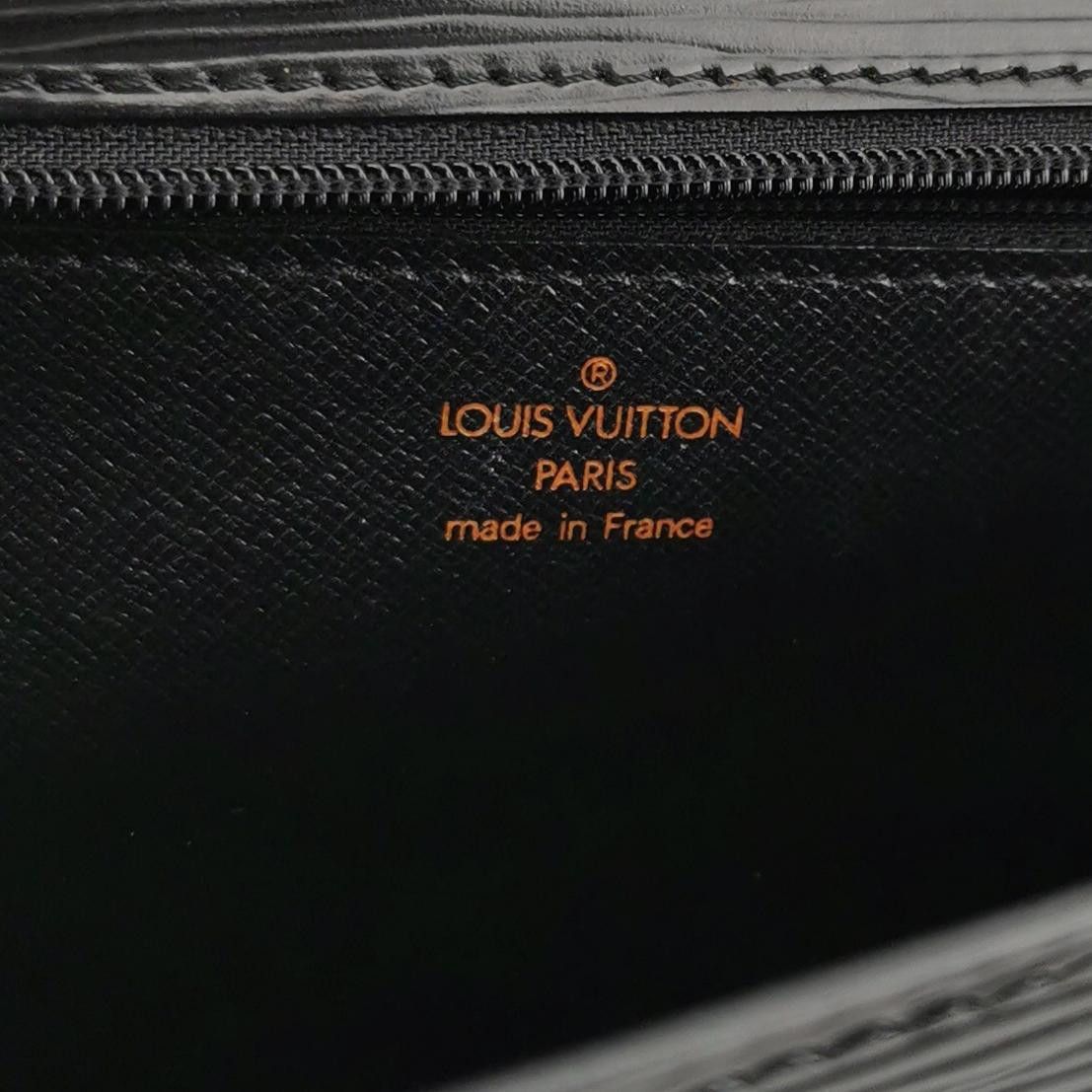 Louis Vuitton Louis Vuitton (LV) Cowhide Solid Color Water Ripple Second- Size ONE SIZE - 3 Thumbnail