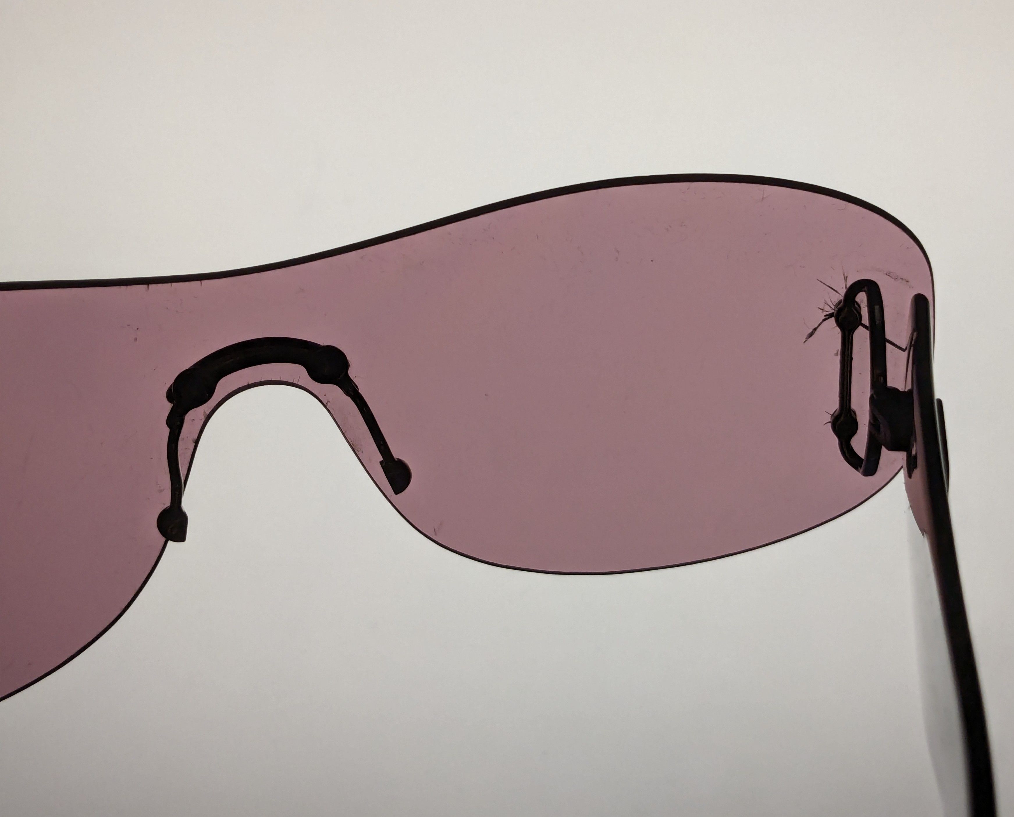 Gucci × Vintage Gucci Sunglasses GG2448/N/S Pink Vintage Y2K Shiled Size ONE SIZE - 14 Thumbnail