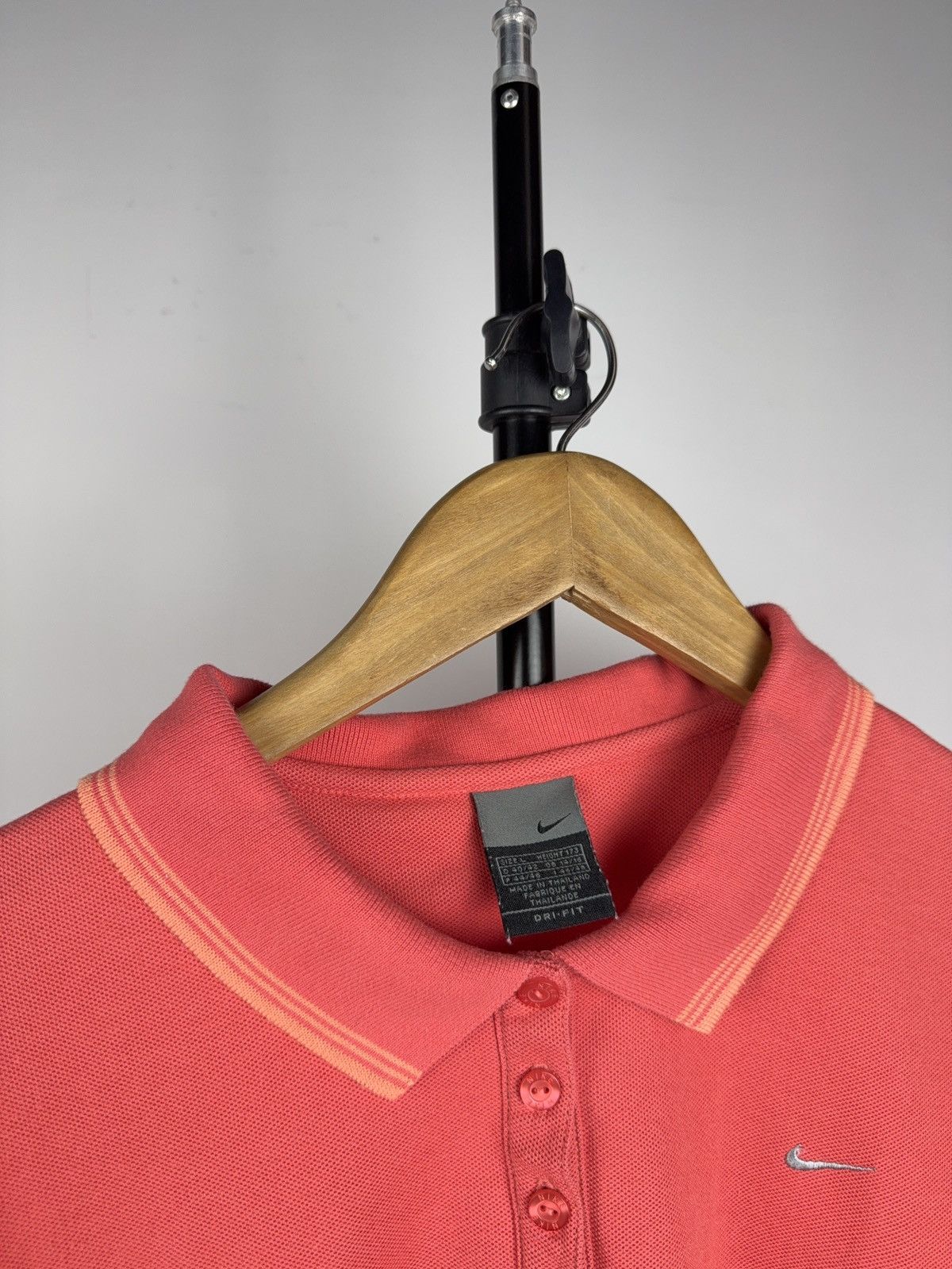 Nike 00s Retro vntg Nike Dri-Fit Swoosh Polo Shirt Coral Women Size L / US 10 / IT 46 - 11 Thumbnail