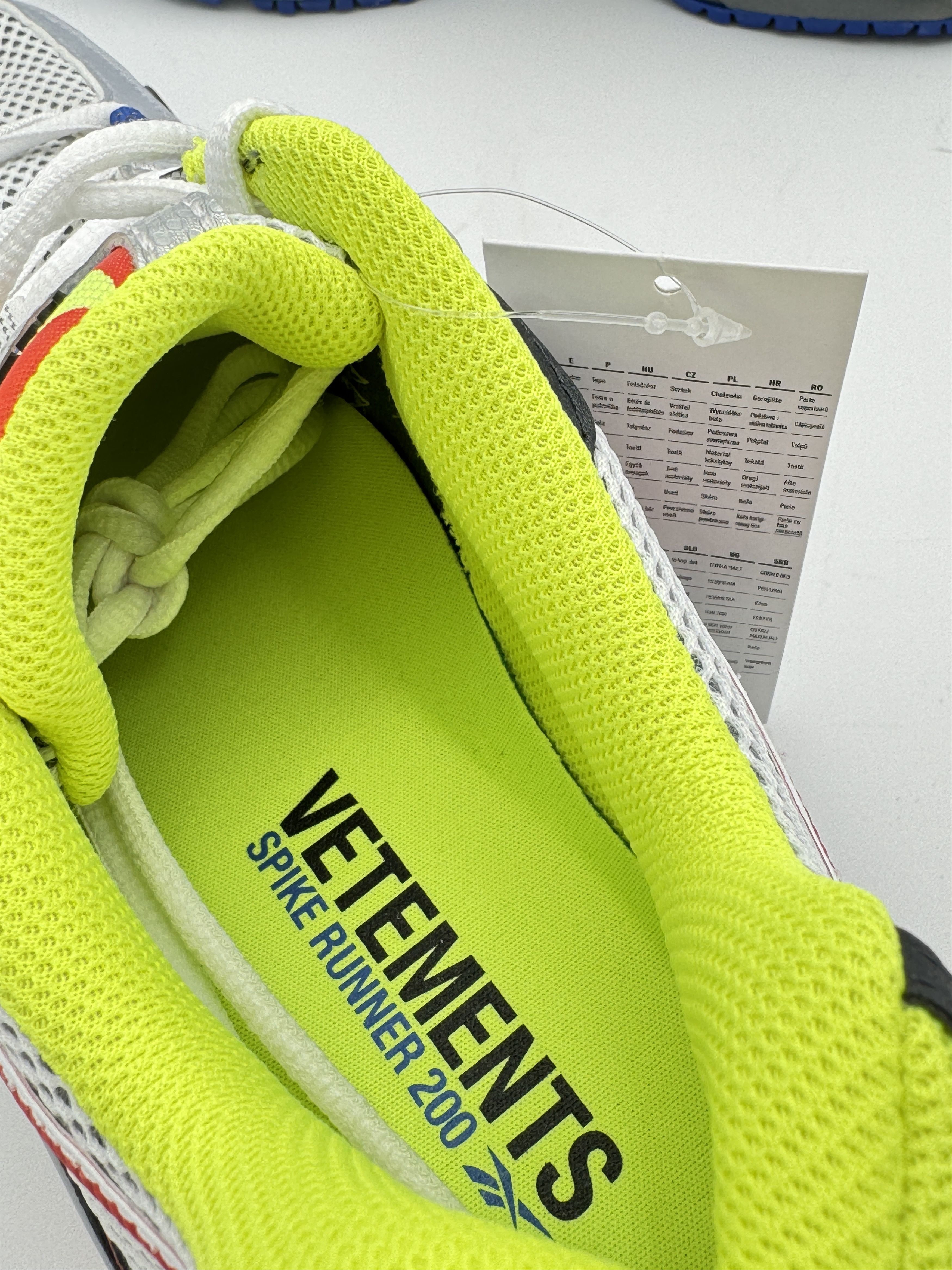 Reebok × Vetements Vetements Reebok Spike Runner 200 Gray Yellow Blue Red Size US 9 / EU 42 - 7 Thumbnail