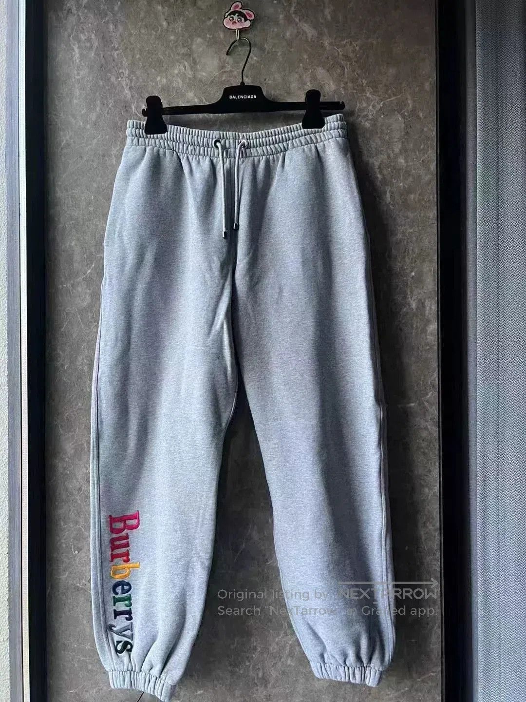 Burberry Burberry Colorful Embroidered Logo Sweatpants. Size US 32 / EU 48 - 1 Thumbnail