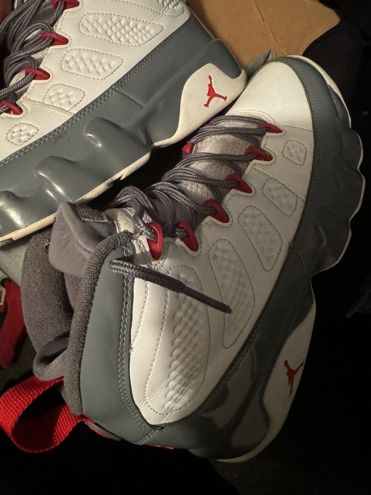Jordan Brand Jordan retro 9 fire red Size US 9 / EU 42 - 6 Thumbnail