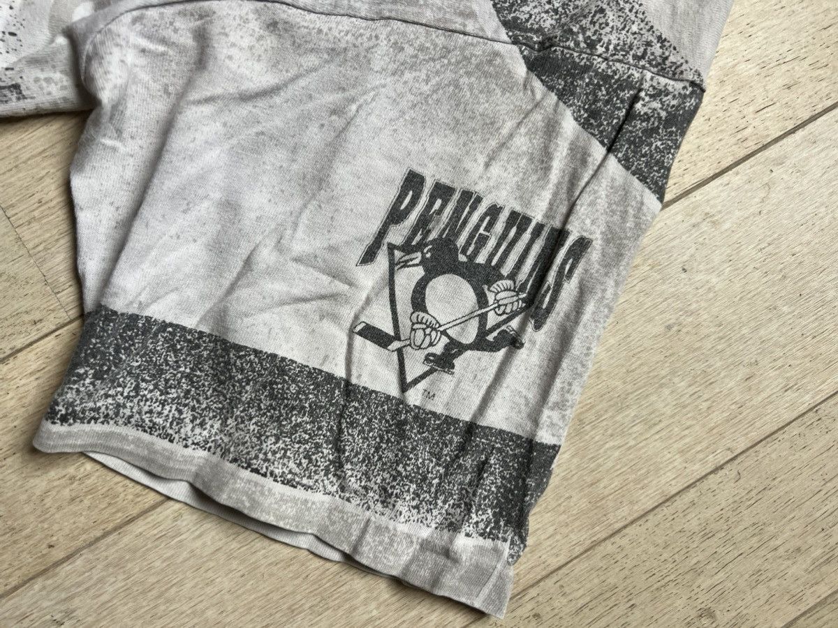 Logo 7 Vintage 90s nhl pittsburgh penguins all over print Size US M / EU 48-50 / 2 - 4 Thumbnail