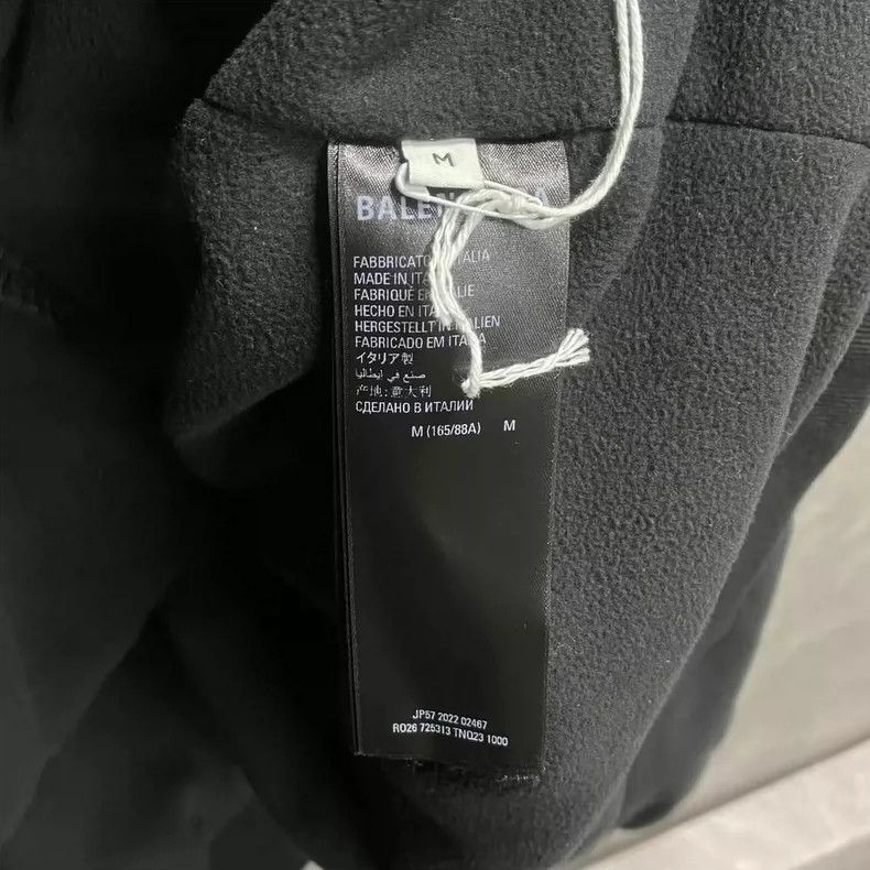 Balenciaga Balenciaga Black polar fleece embroidered logo zip-up hood Size US M / EU 48-50 / 2 - 5 Thumbnail