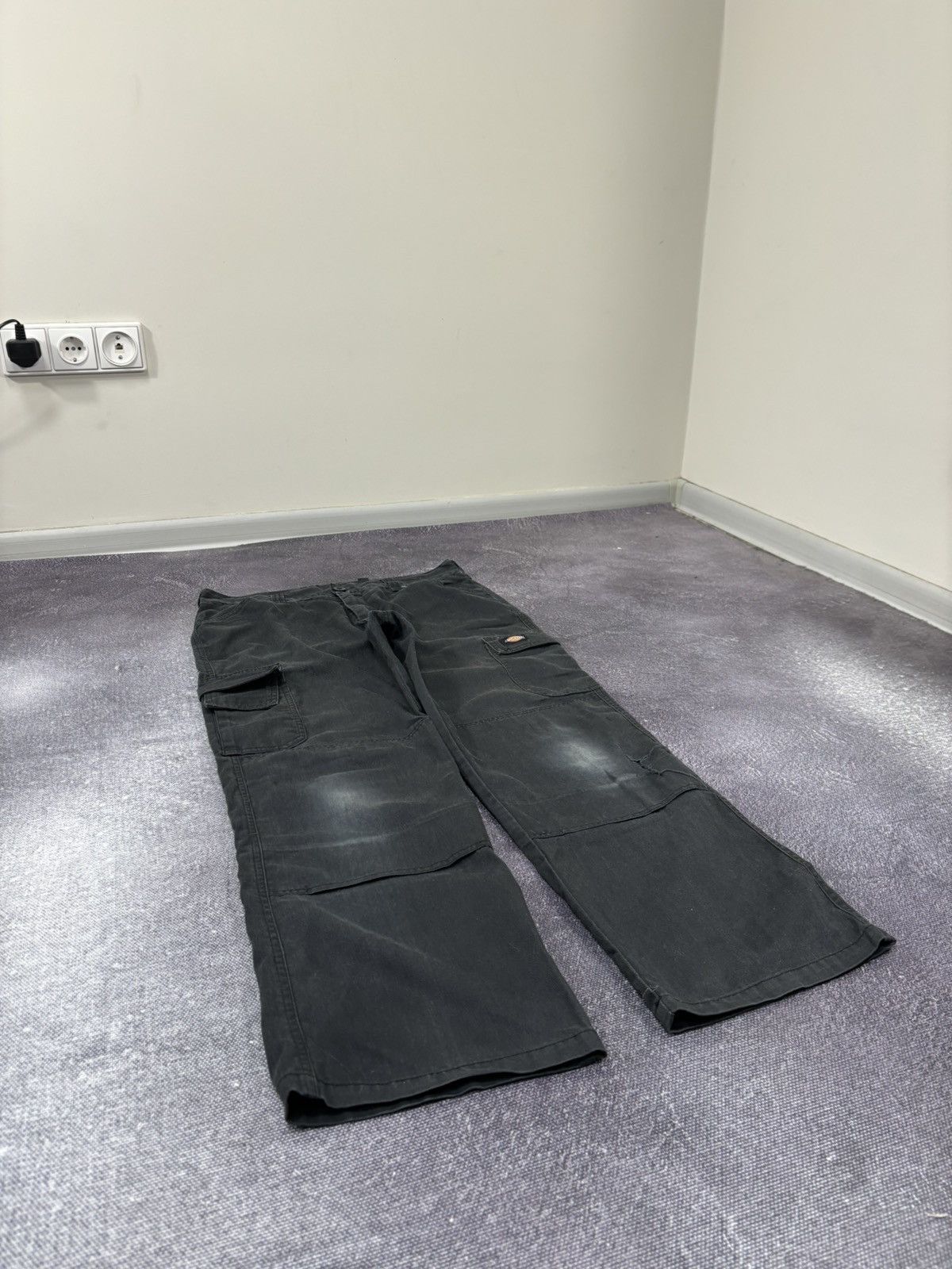 Dickies Vintage Dickies Black Work Y2K Hype Baggy Cargo Pants Size US 34 / EU 50 - 4 Thumbnail