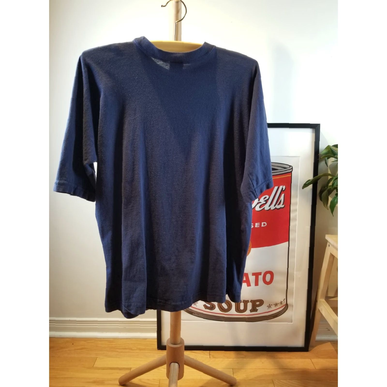 Vintage VINTAGE 80' GARFIELD CHICAGO BEARS NAVY COTTON JERSEY T-SHIRT SZ LARGE Size US L / EU 52-54 / 3 - 4 Thumbnail