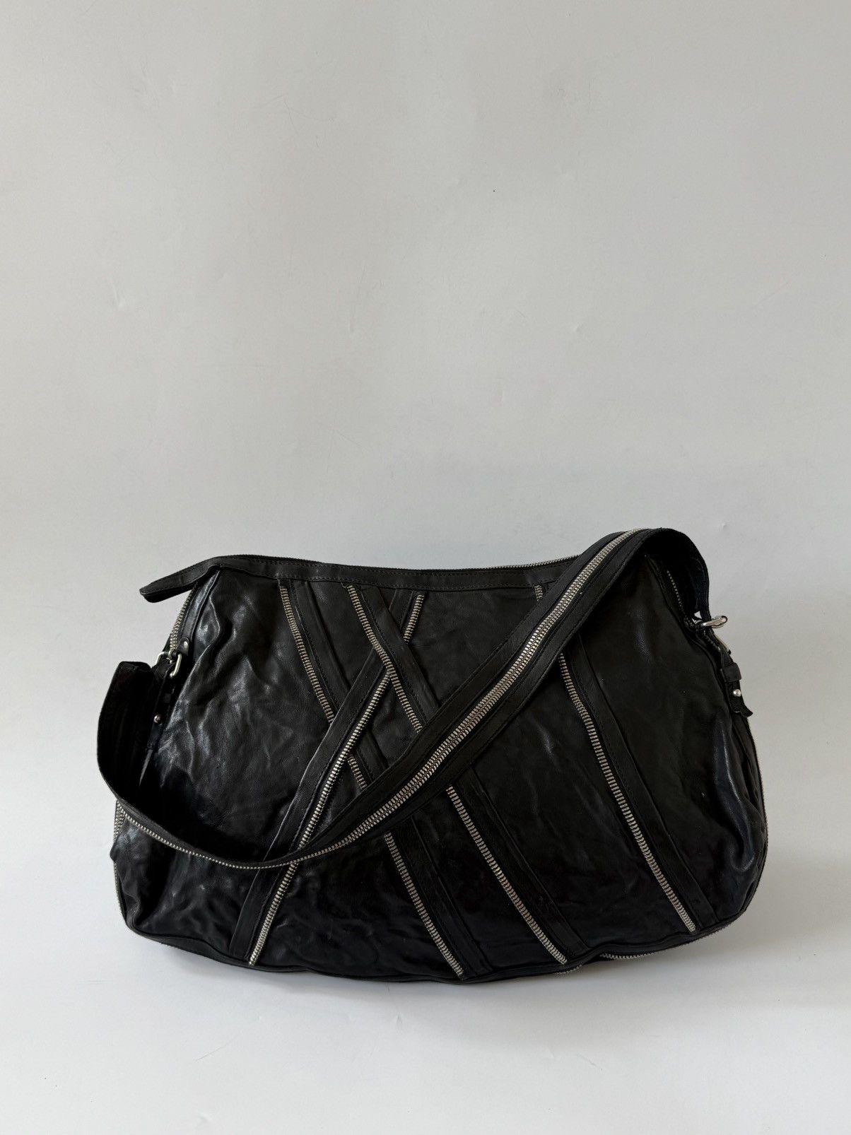 Balmain Balmain by Decarnin AW10 Black Leather Large Zipper Bag Size ONE SIZE - 4 Thumbnail