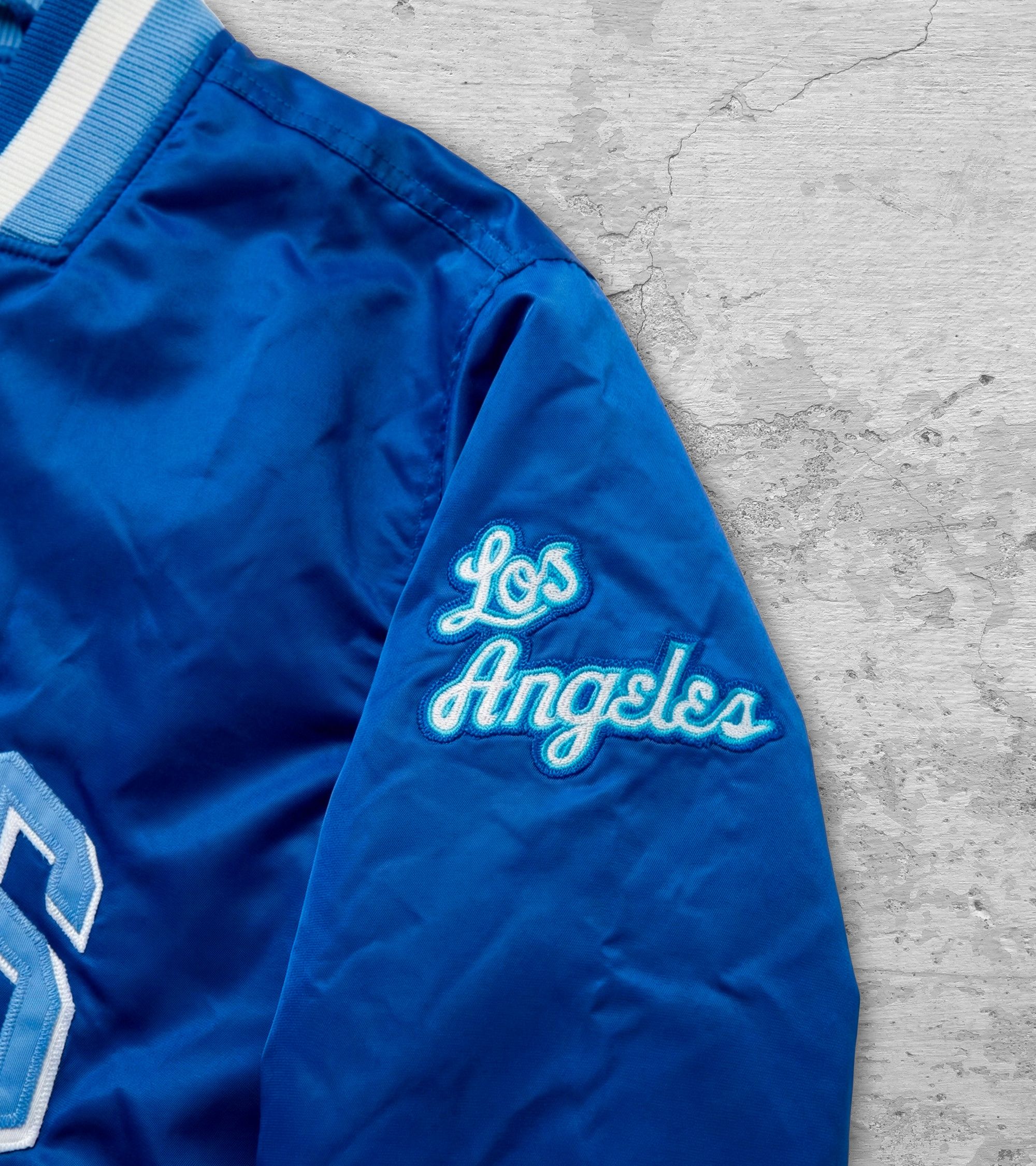 Majestic Vintage Lakers Blue Satin Varsity Jacket M Majestic NBA Size US L / EU 52-54 / 3 - 5 Thumbnail