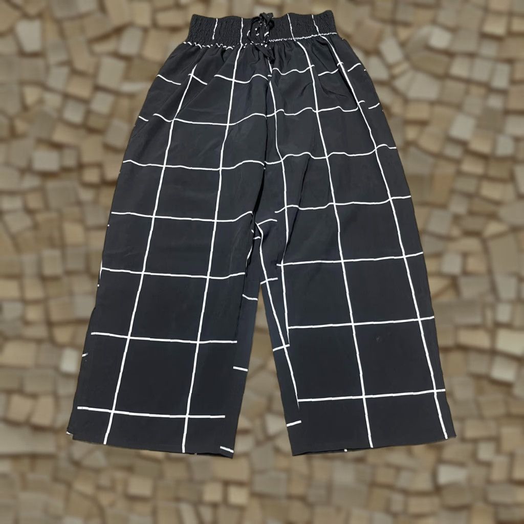 Vintage LISHLY Pants, Women’s 2XL, Black White, Wide Leg, Drawstring, Casual, Ankle, Regular, Inseam 26 in, Check Pattern, 2XL Womens, Fall Spring Summer Size 40" / US 18 - 1 Thumbnail