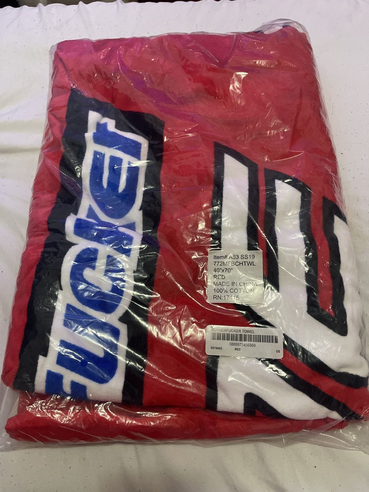 Supreme Supreme Motherfucker towel Size ONE SIZE - 2 Thumbnail