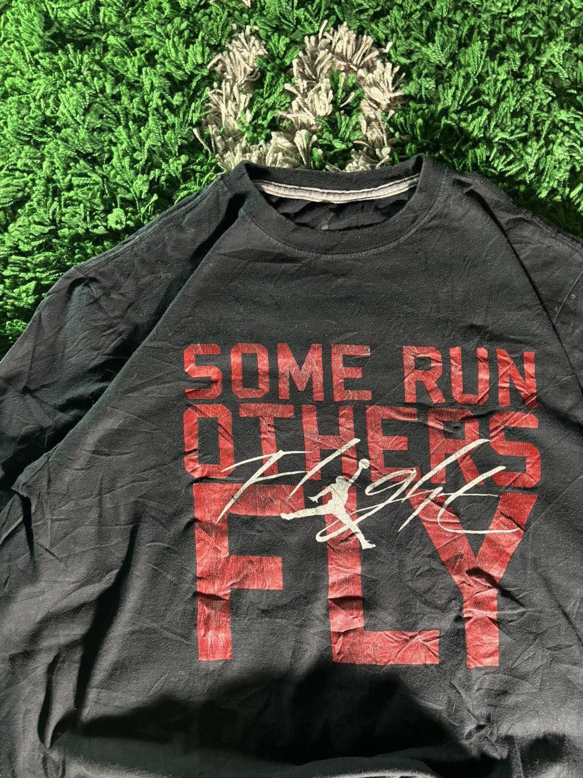 Jordan Brand 2010s Jordan “Some Others Fly Tee” Size US L / EU 52-54 / 3 - 3 Thumbnail