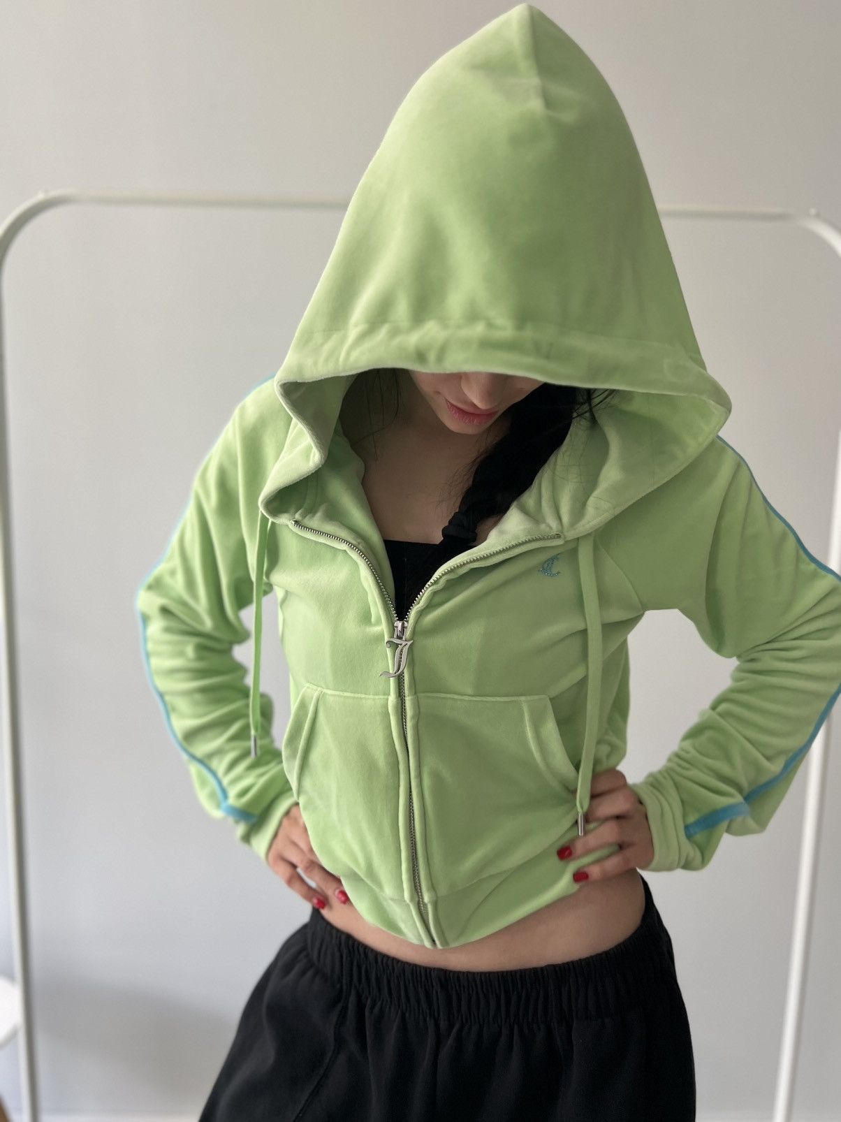 Juicy Couture Juicy Couture Women's Green Madison Hoodie Velour Medium Size M / US 6-8 / IT 42-44 - 8 Thumbnail
